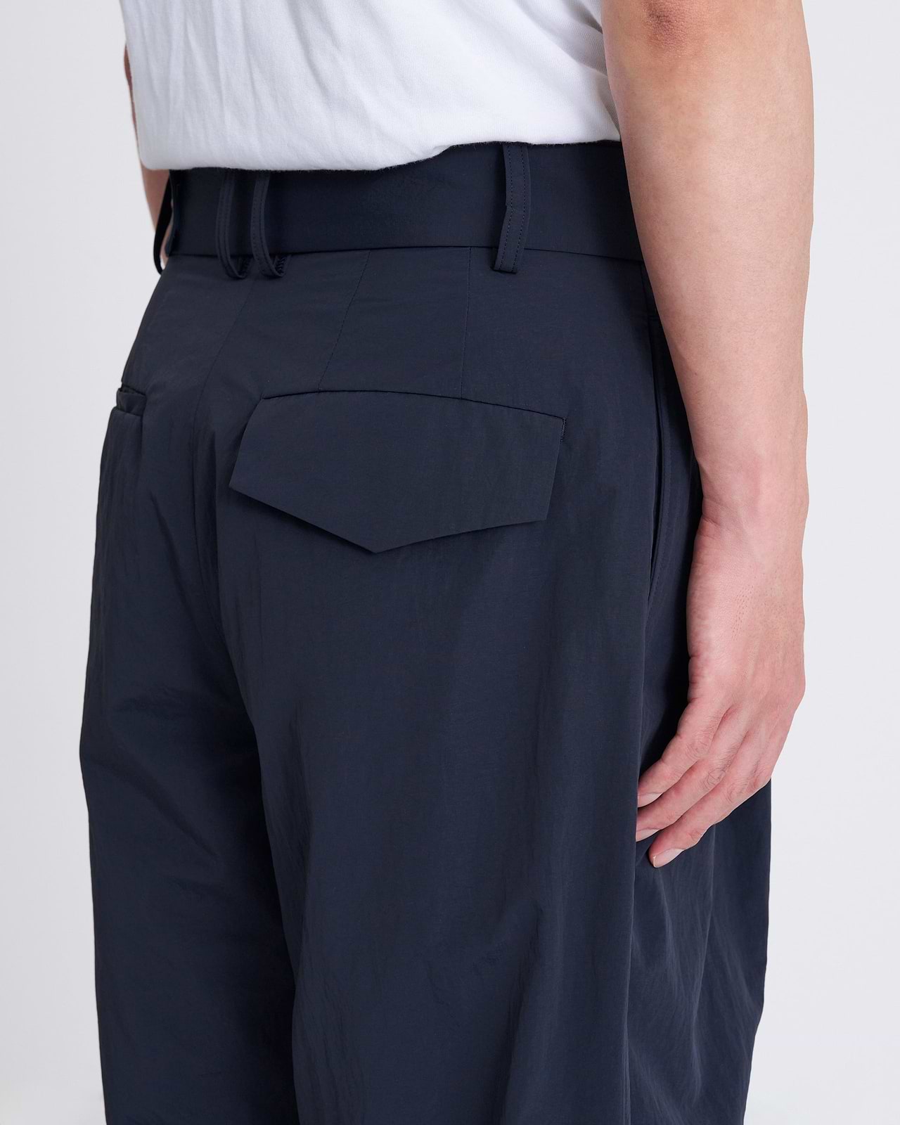 【25SS】ナイロンツータックハーフパンツ