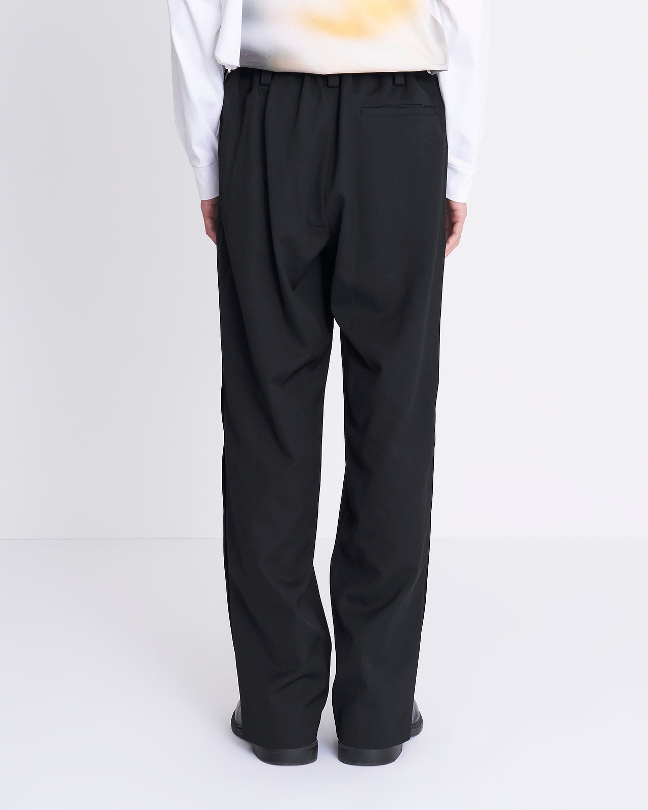 【25AW】ボタンスリットPNT