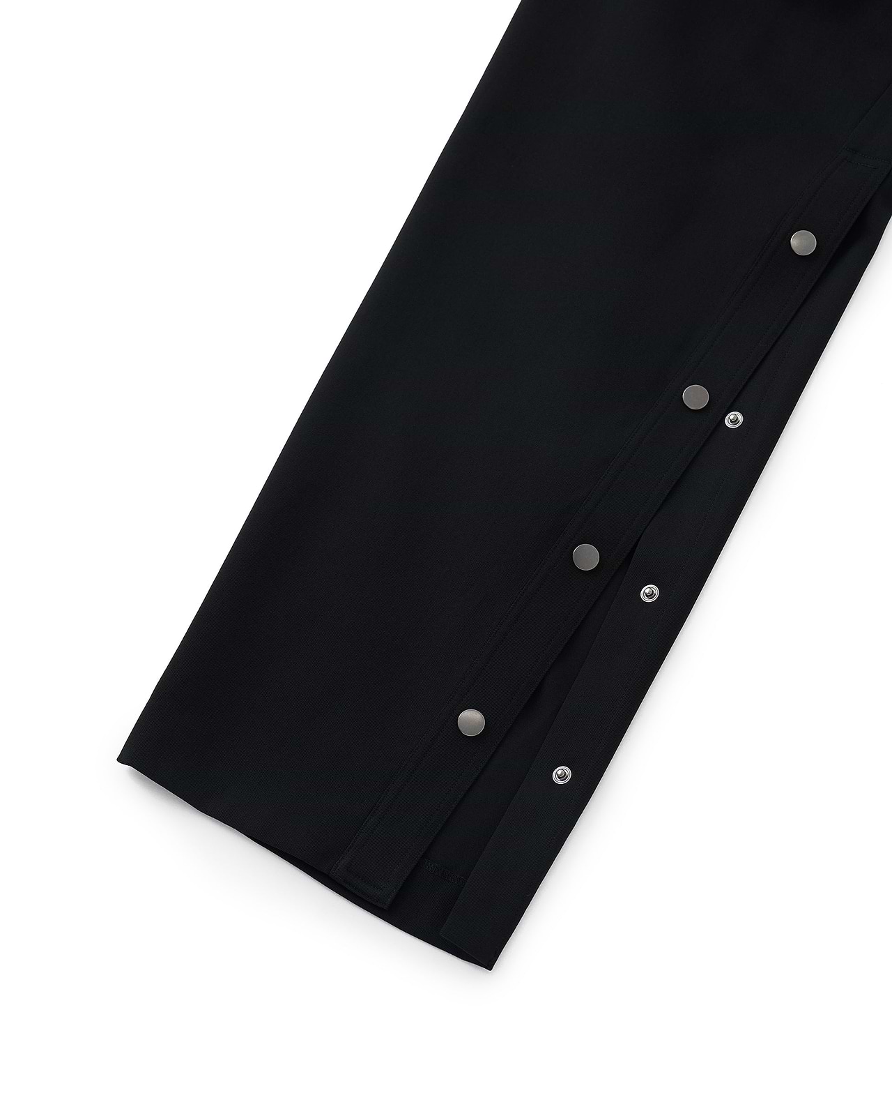 【25AW】ボタンスリットPNT
