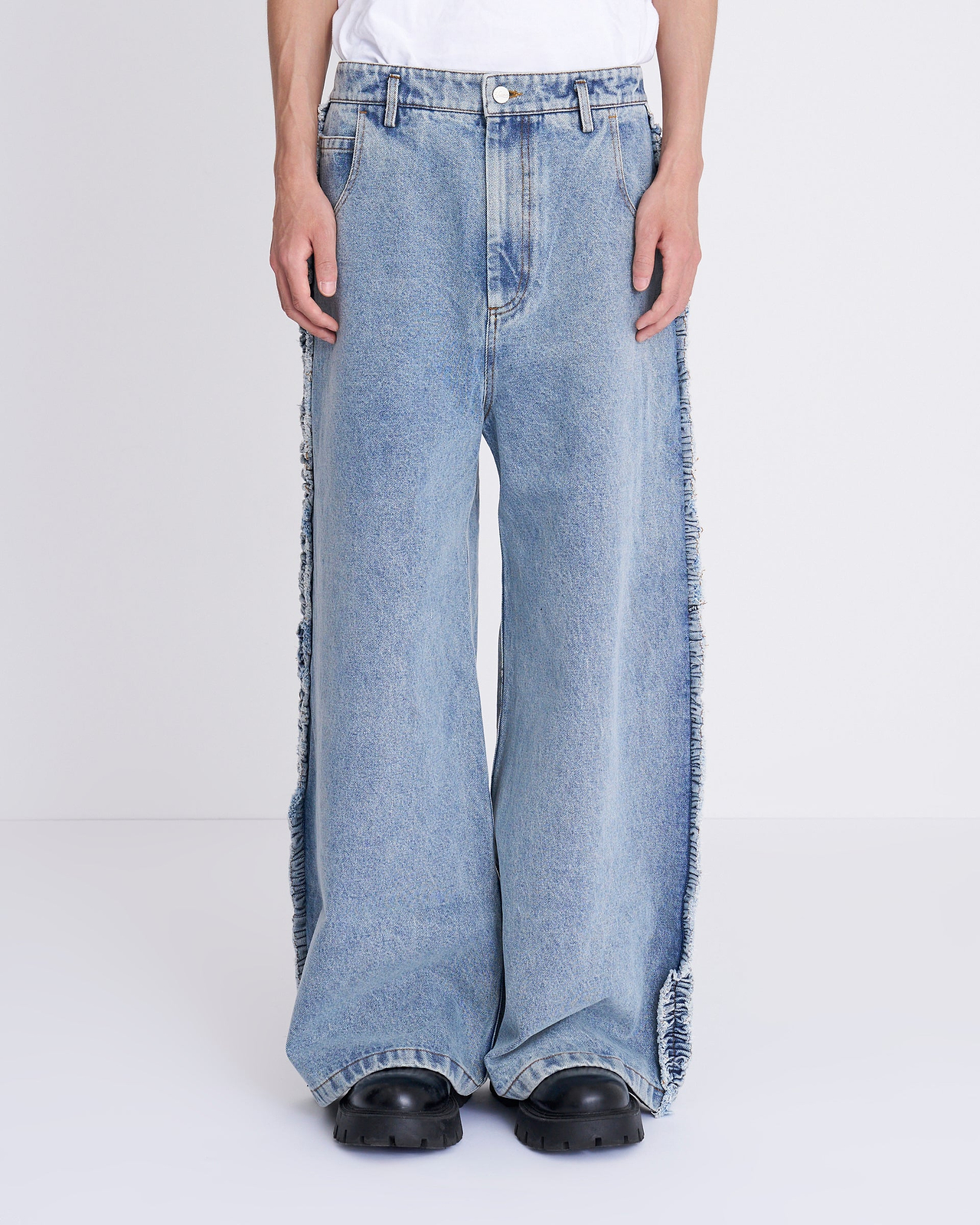 【25AW】ラッフルデニムパンツ