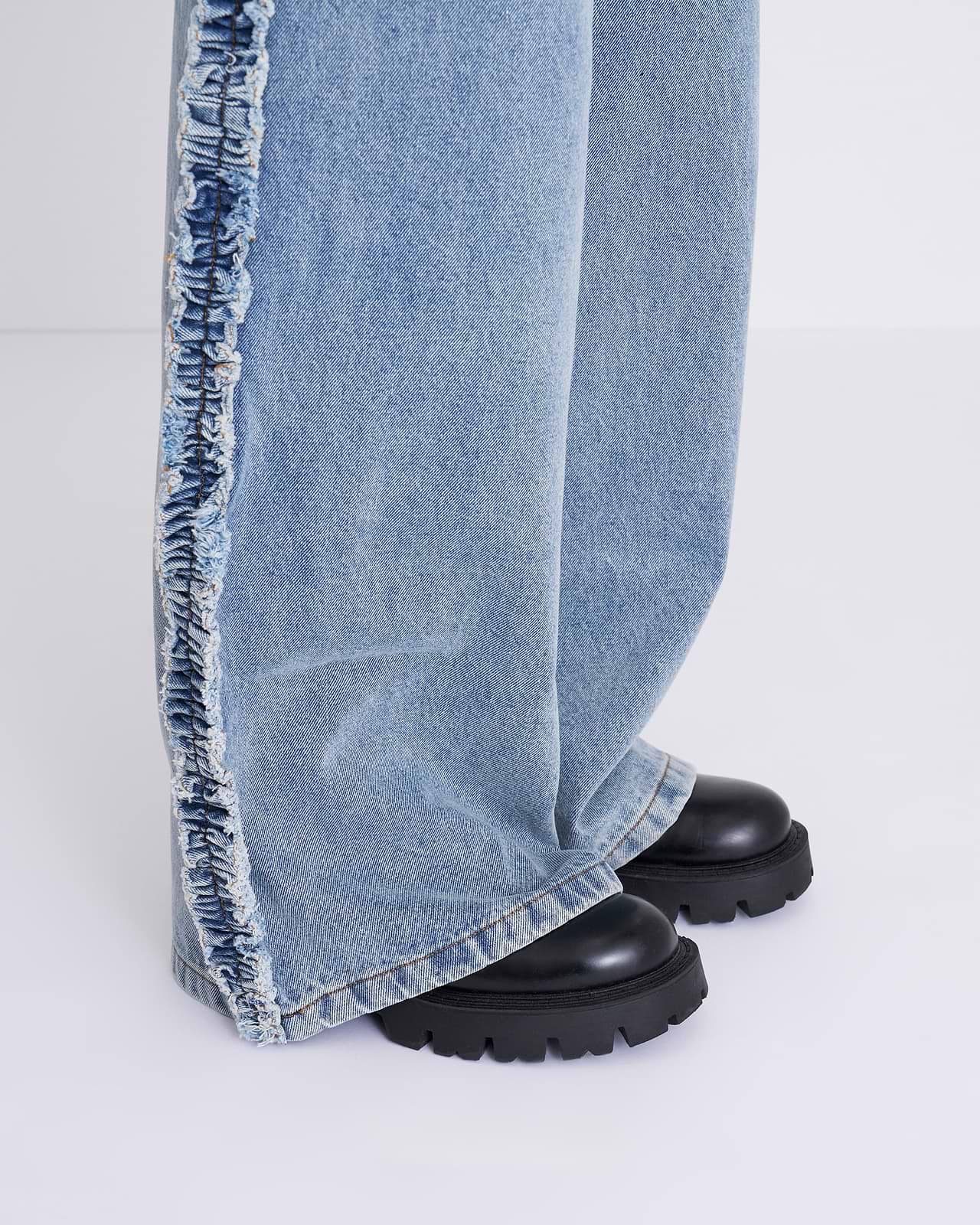 【25AW】ラッフルデニムパンツ