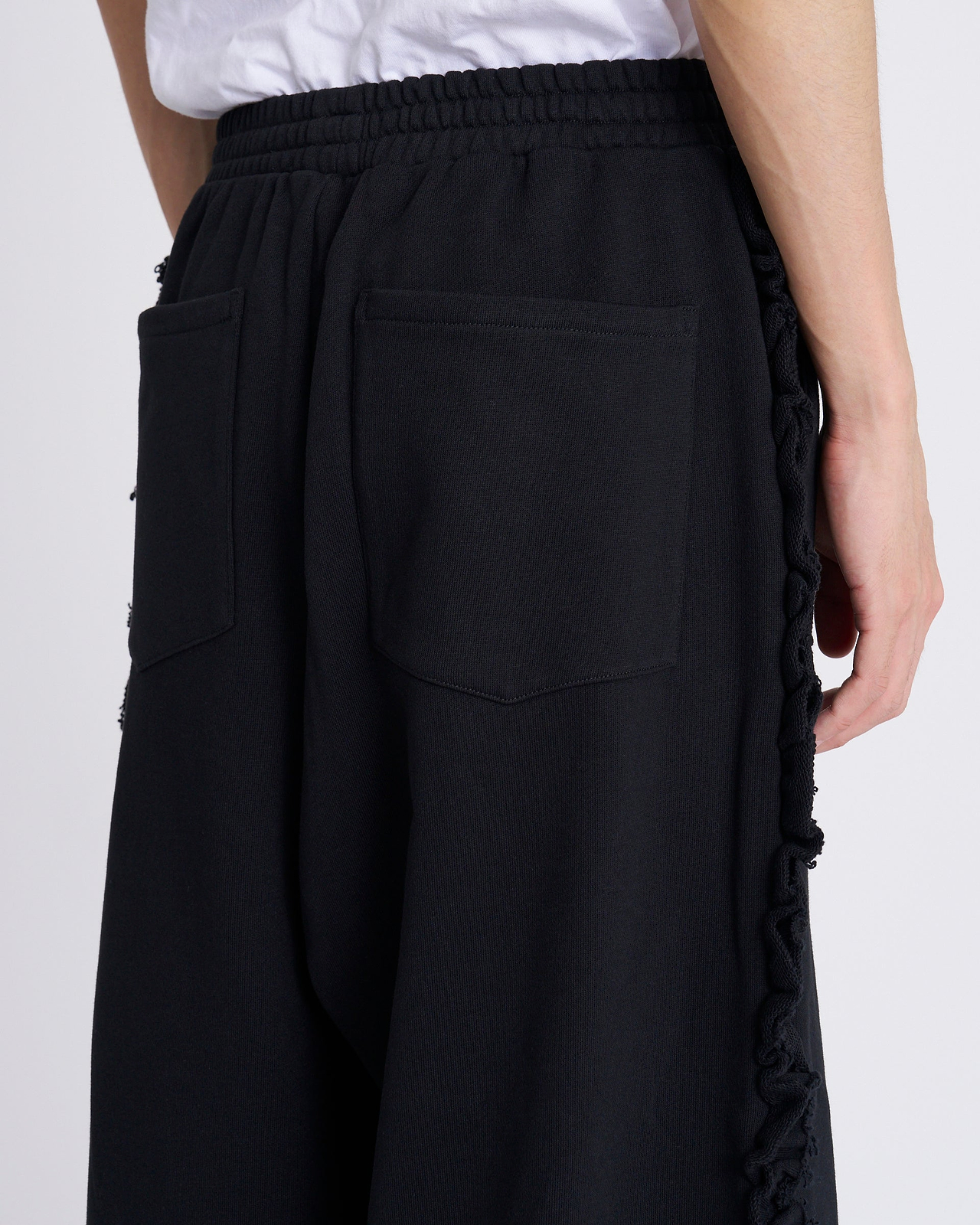 【25AW】フリルスウェットパンツ
