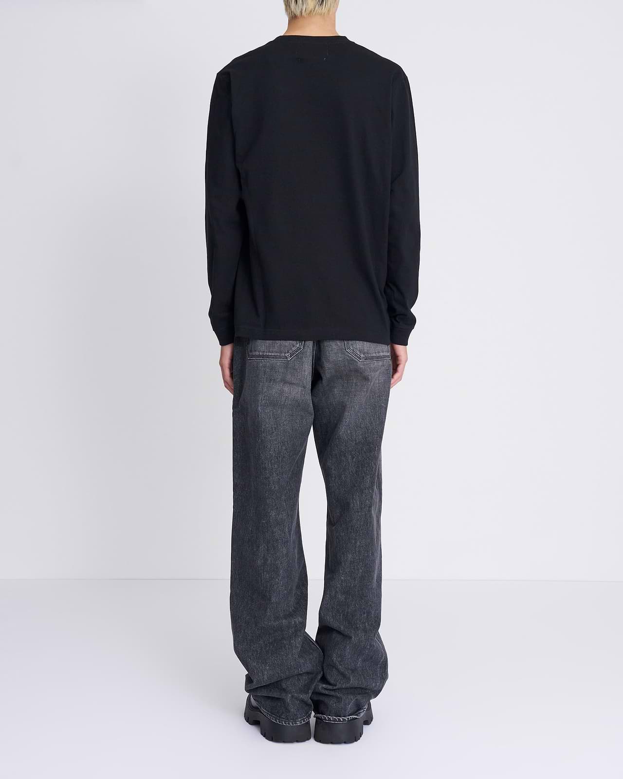【25AW】クラッシュ L/S T アブソルートゼロ