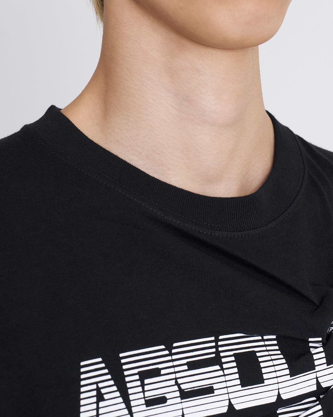 【25AW】クラッシュ L/S T アブソルートゼロ