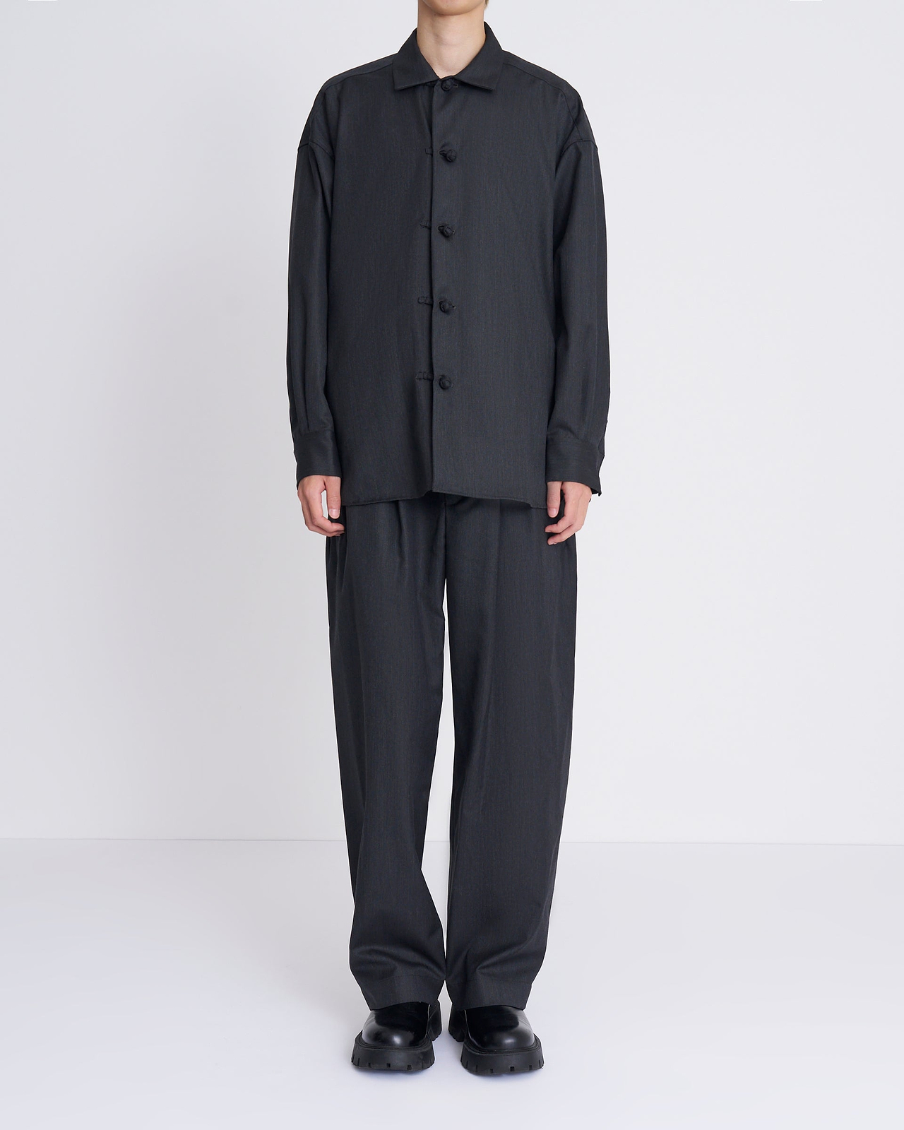 着用サイズ3／身長175cm