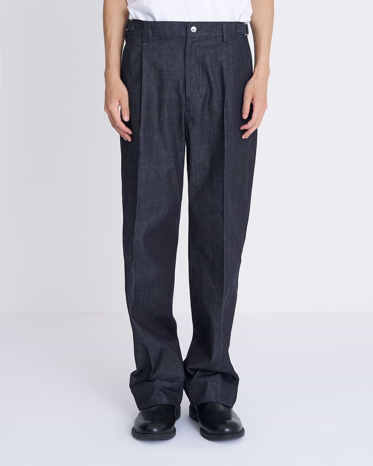 【25AW】ストレートデニムトラウザーズ