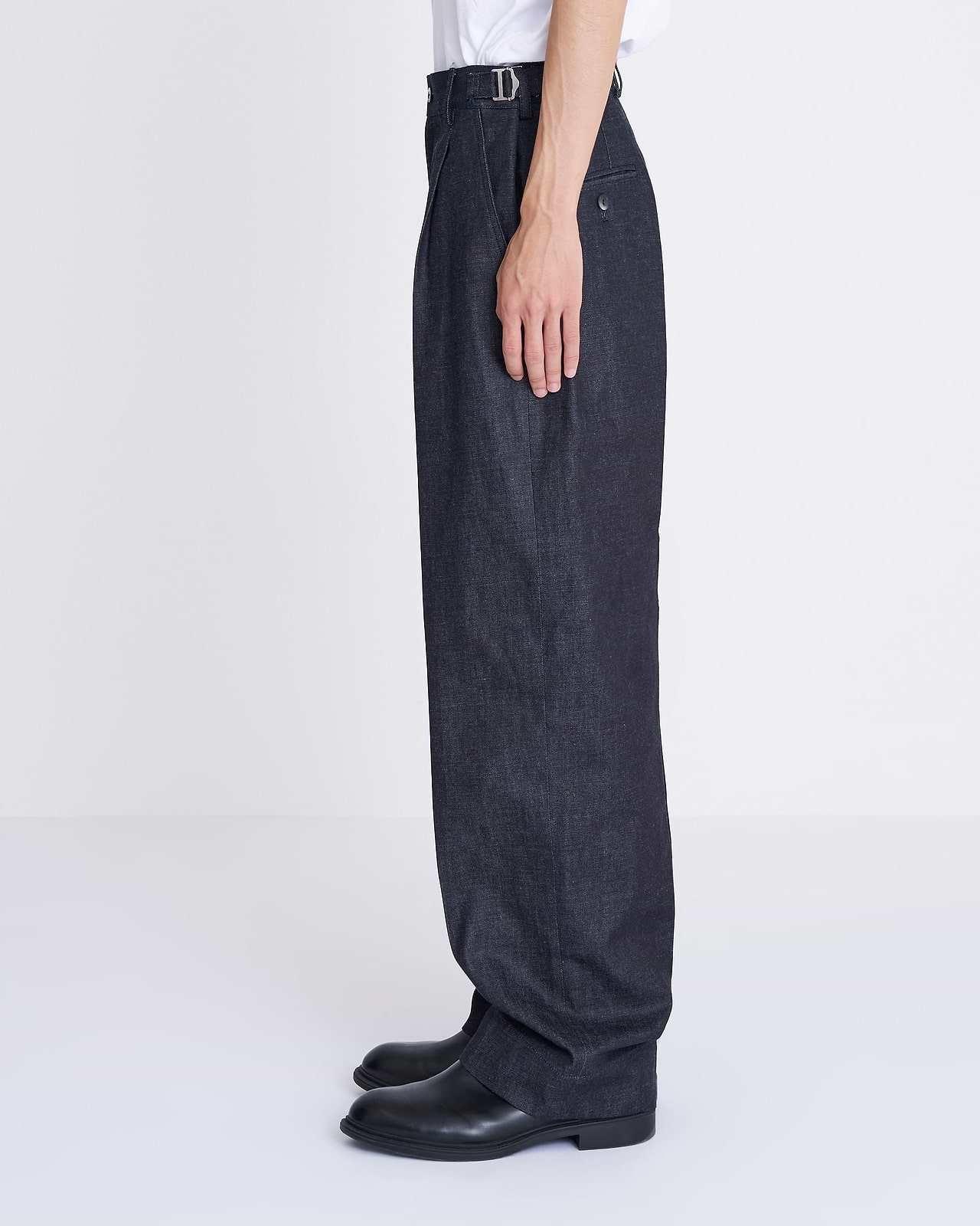 【25AW】ストレートデニムトラウザーズ