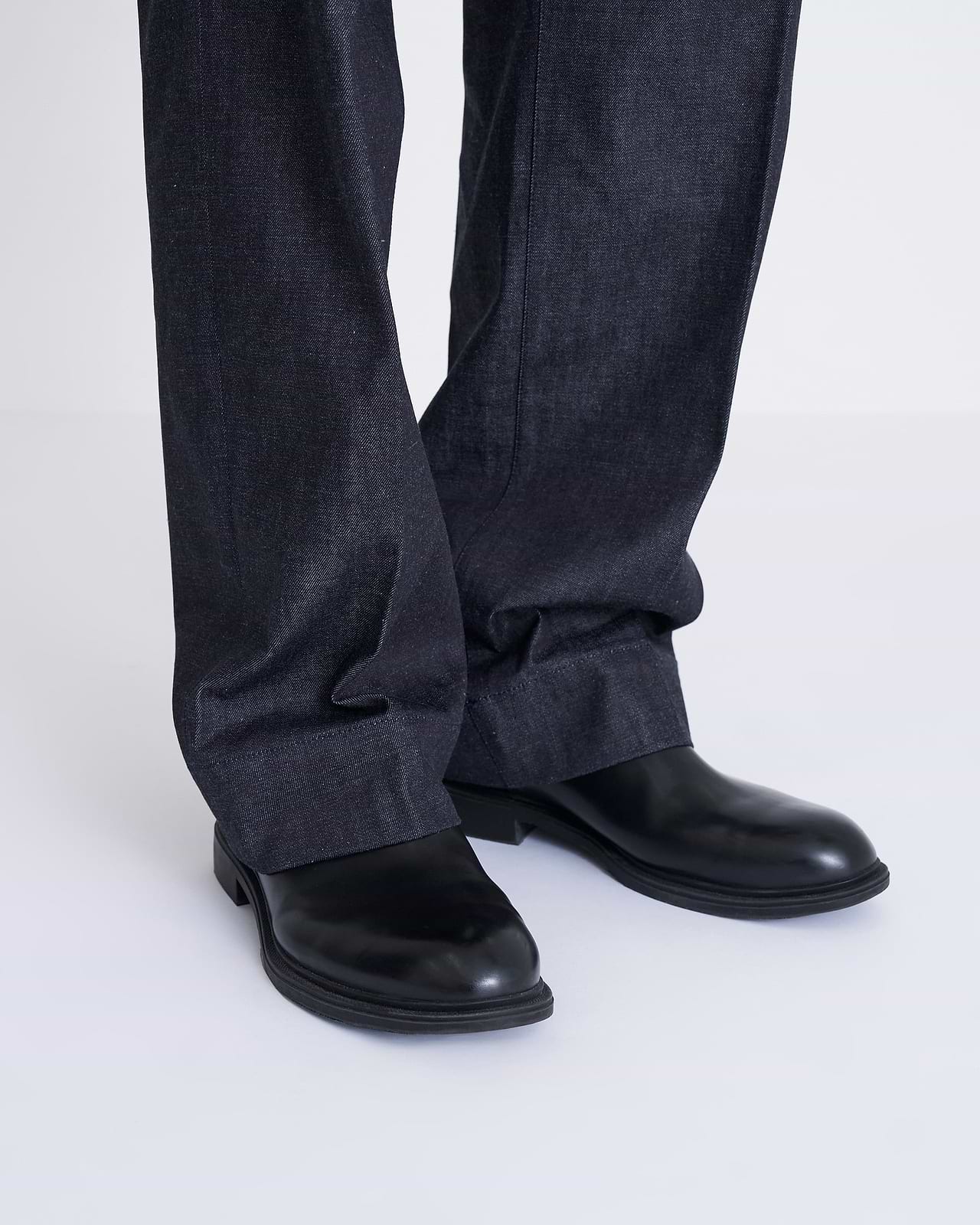 【25AW】ストレートデニムトラウザーズ