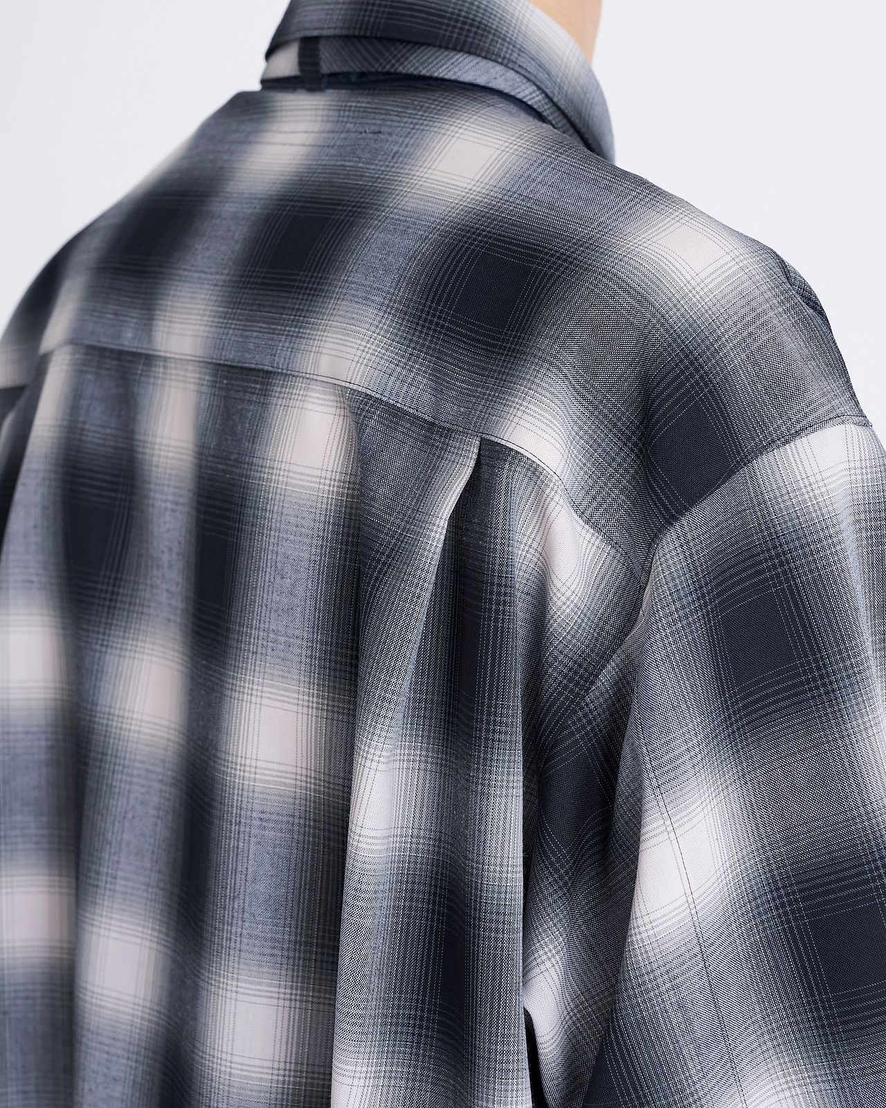 【25AW】ネクタイシャツ