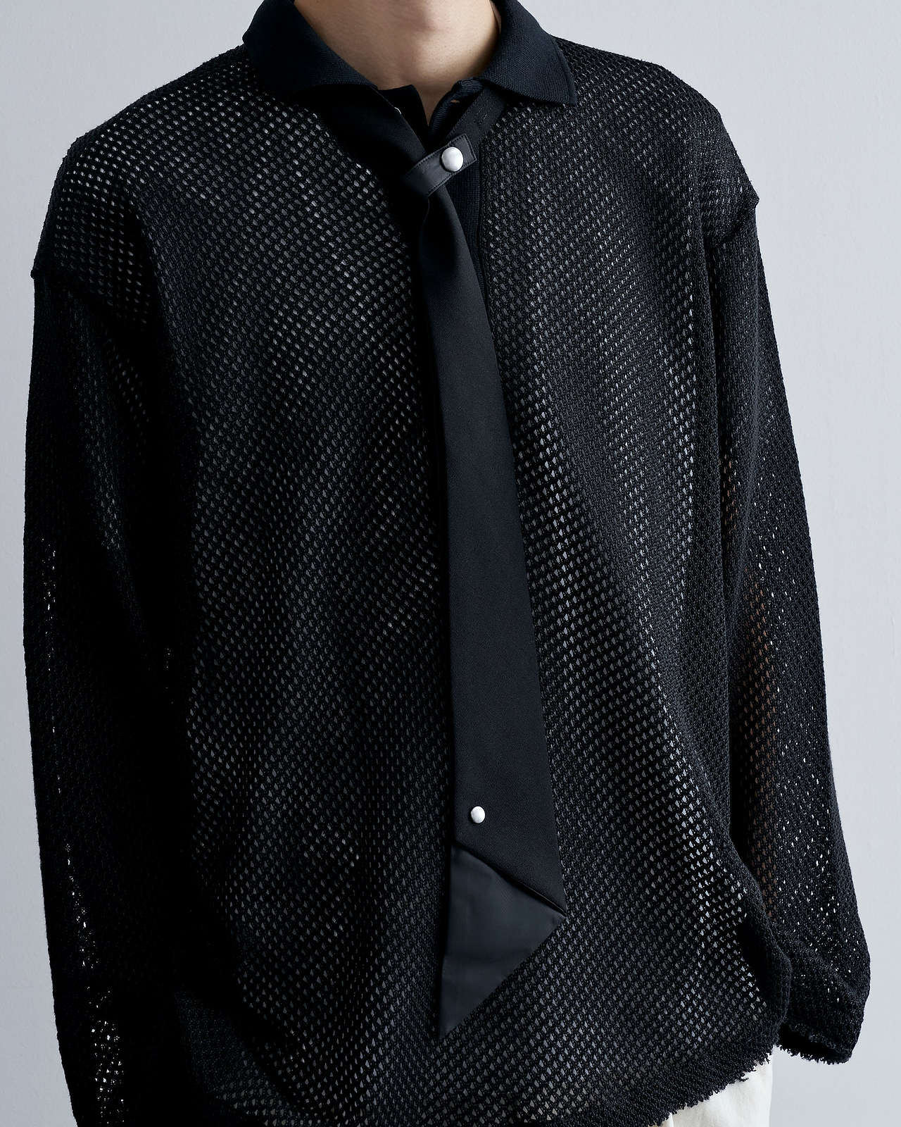 着用：ブラック／身長175cm（スタッフスナップ）