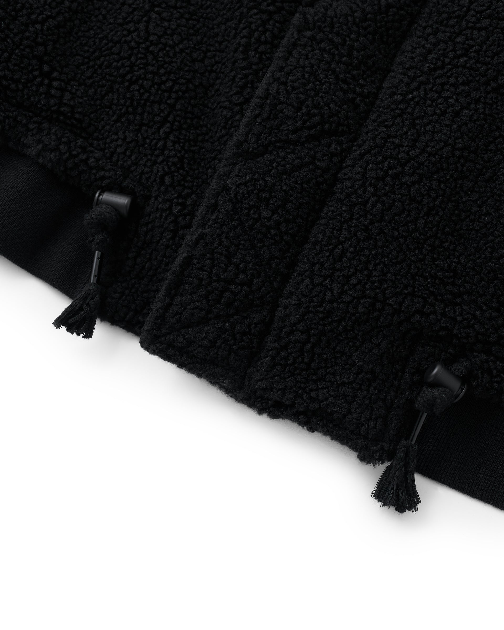 makoライトブルゾン 2025年新作！全2色】秋から真冬まで頼れる、スタイリッシュな一