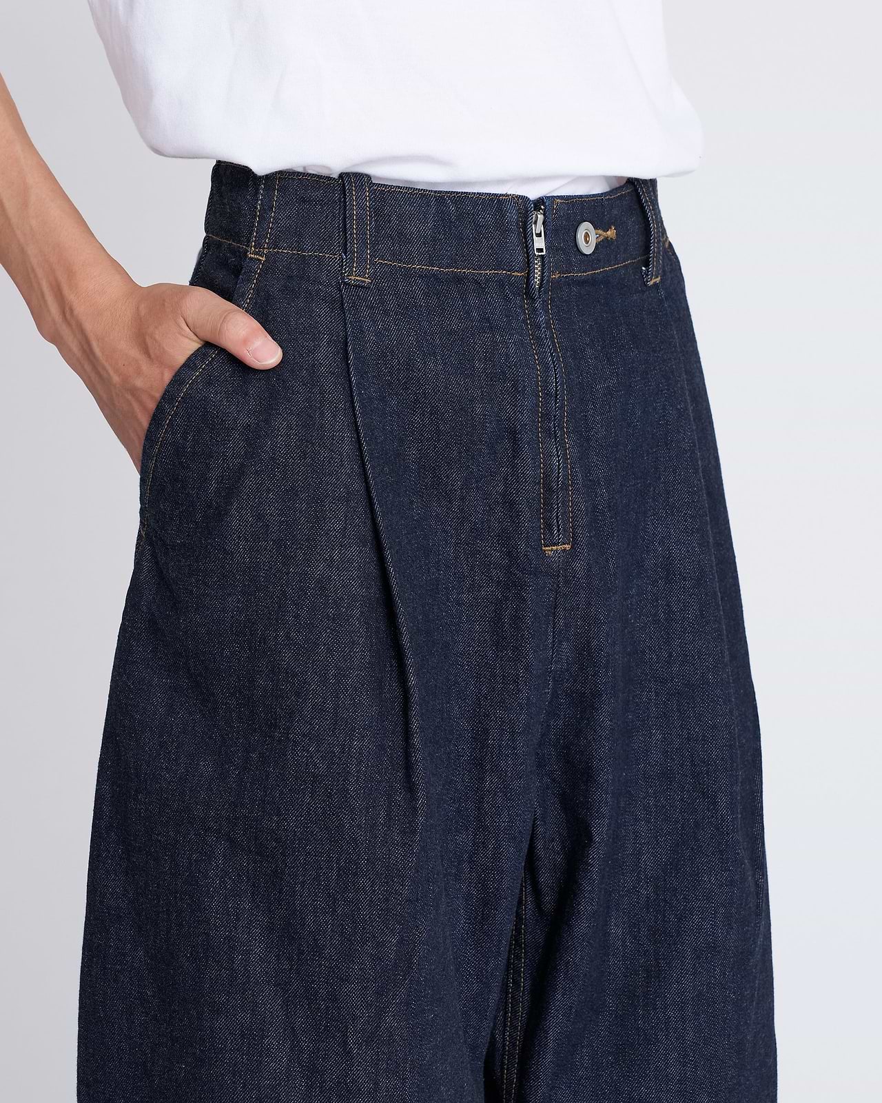 【25AW】ラディッシュデニムパンツ