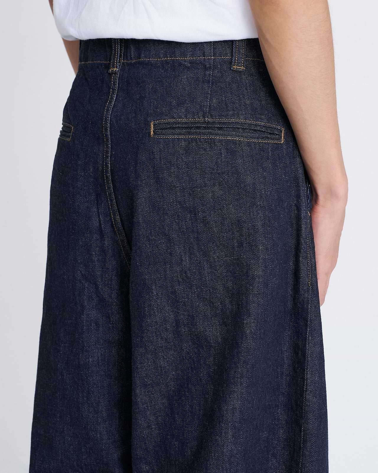 【25AW】ラディッシュデニムパンツ