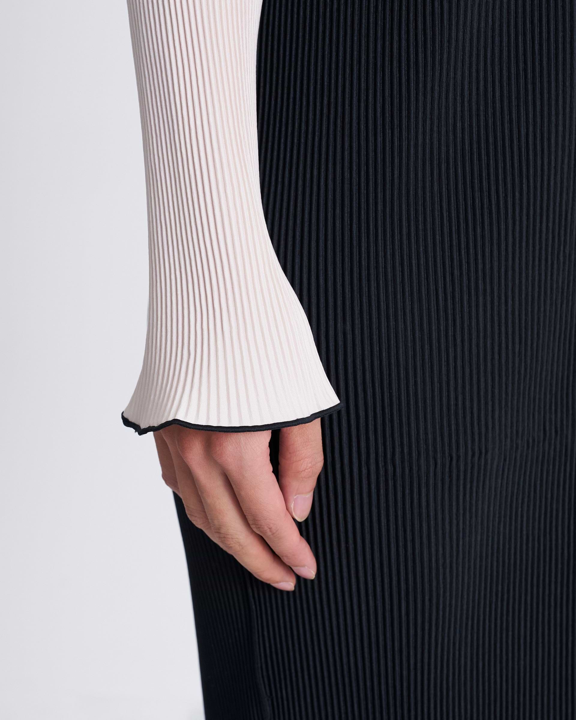 kotohayokozawa】スパイラルウェーブロングスリーブドレス