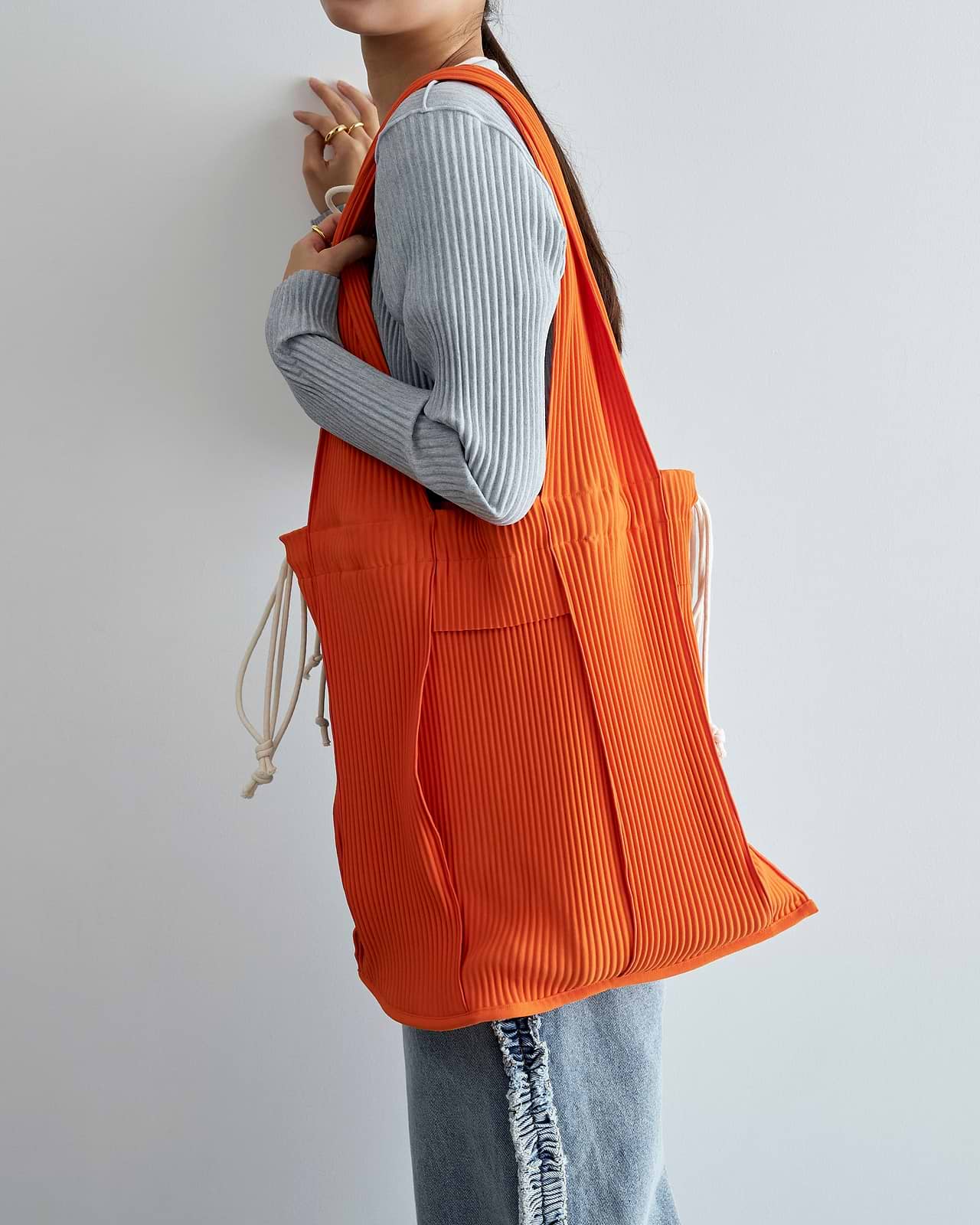 【25AW】クリスプトートバッグ