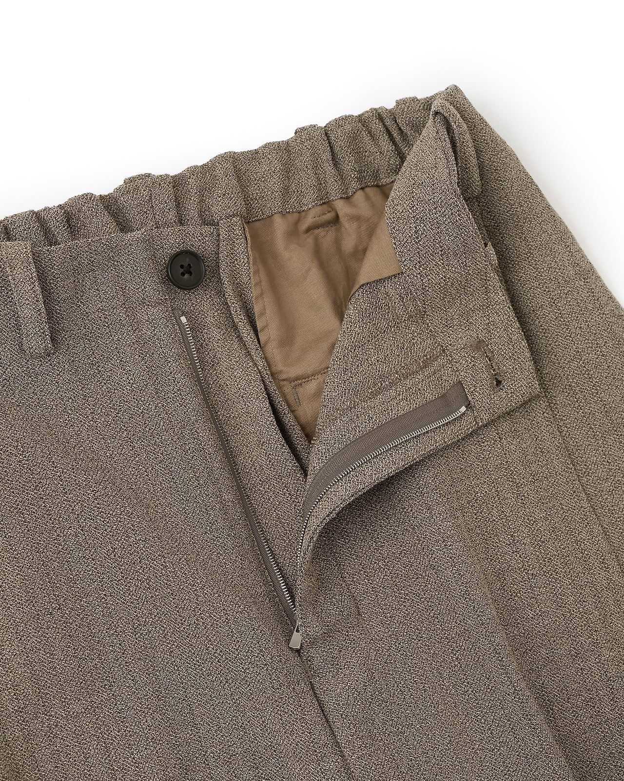 【25AW】ドレーピングクロッチボックスプリーツトラウザーズ(ヘリンボーン)