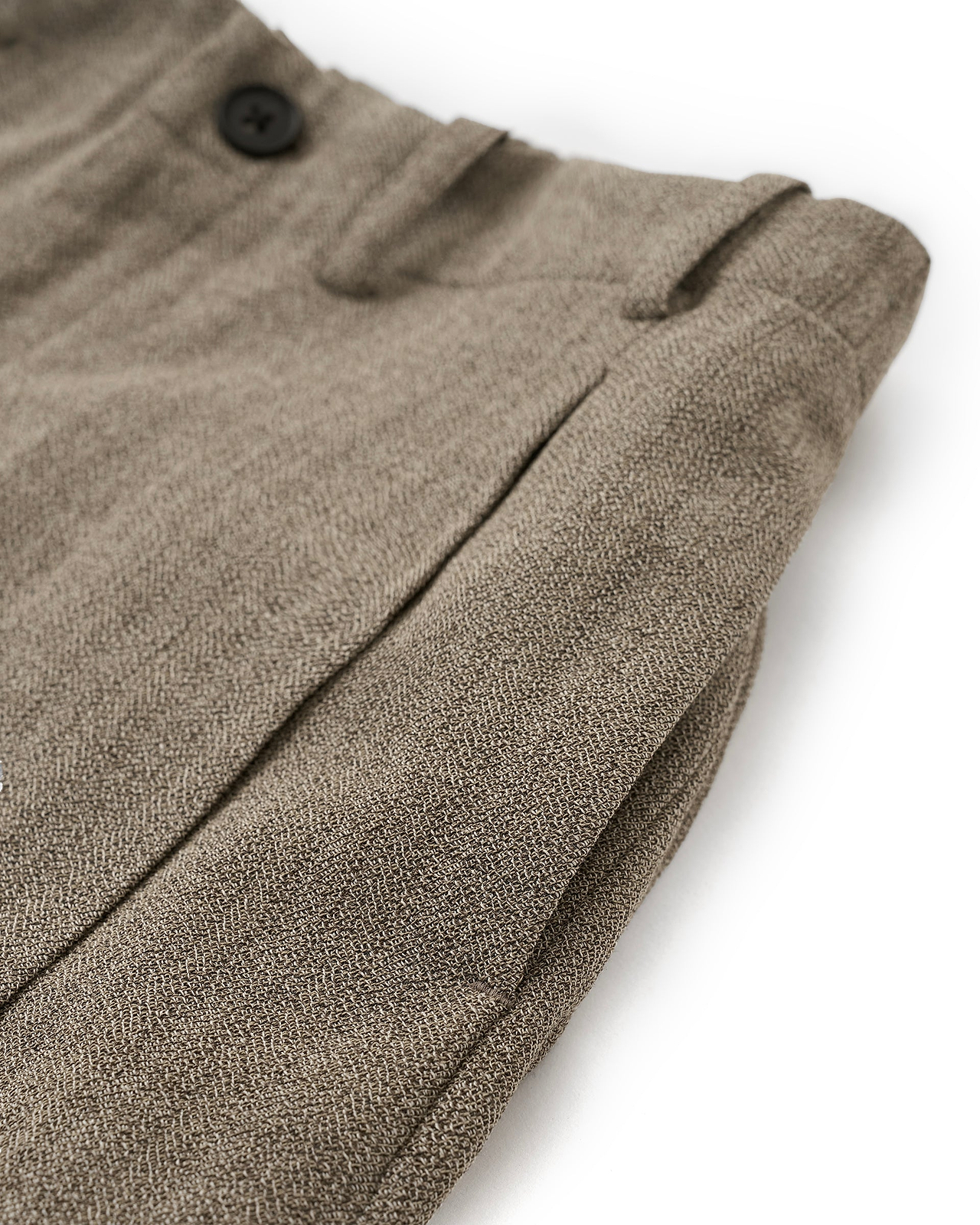 【25AW】ドレーピングクロッチボックスプリーツトラウザーズ（ヘリンボーン）