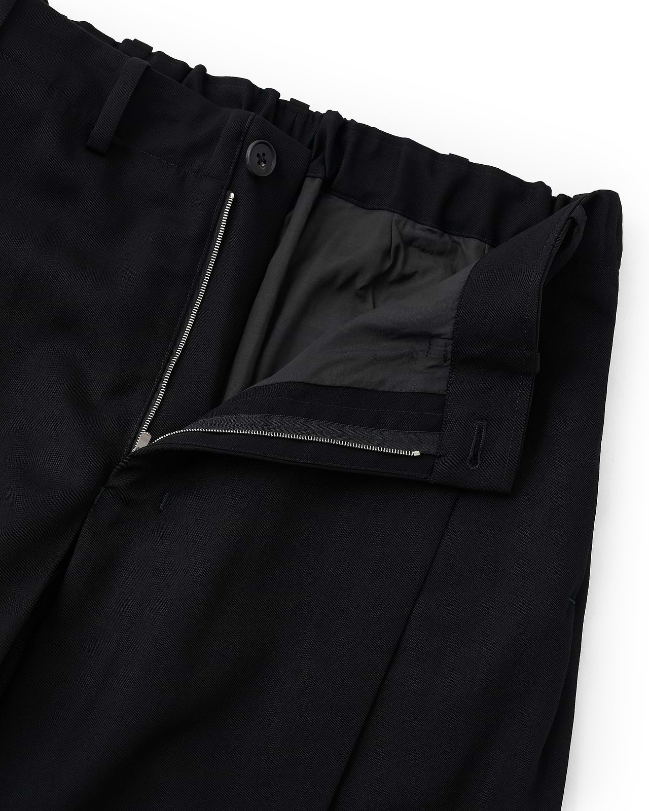 【25AW】ドレーピングクロッチボックスプリーツトラウザーズ