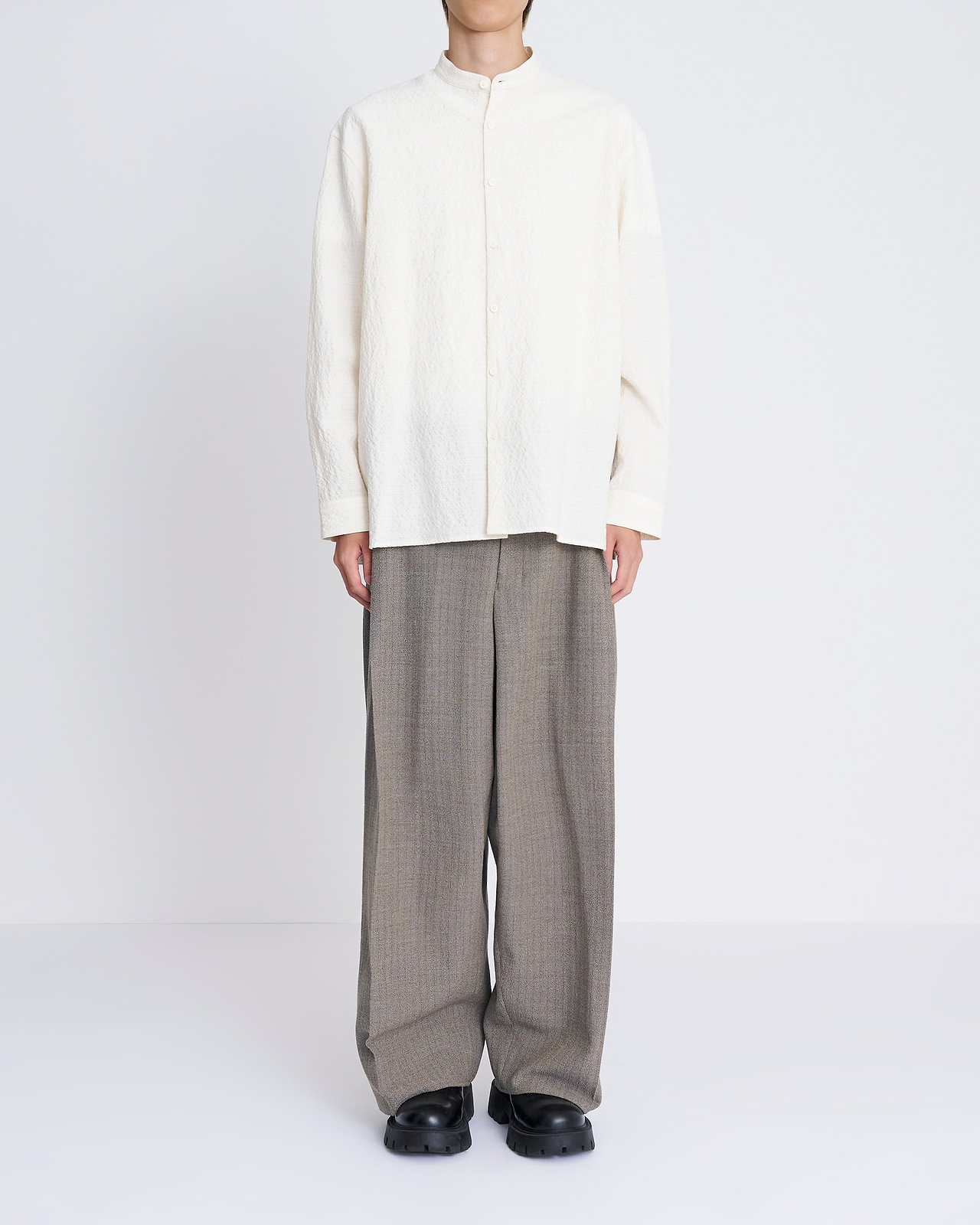 着用サイズ4／身長175cm