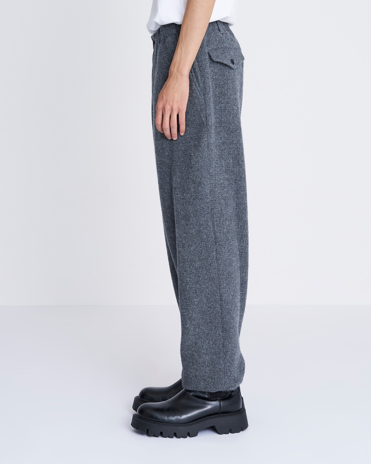 【25AW】ドレーピングトラックパンツ