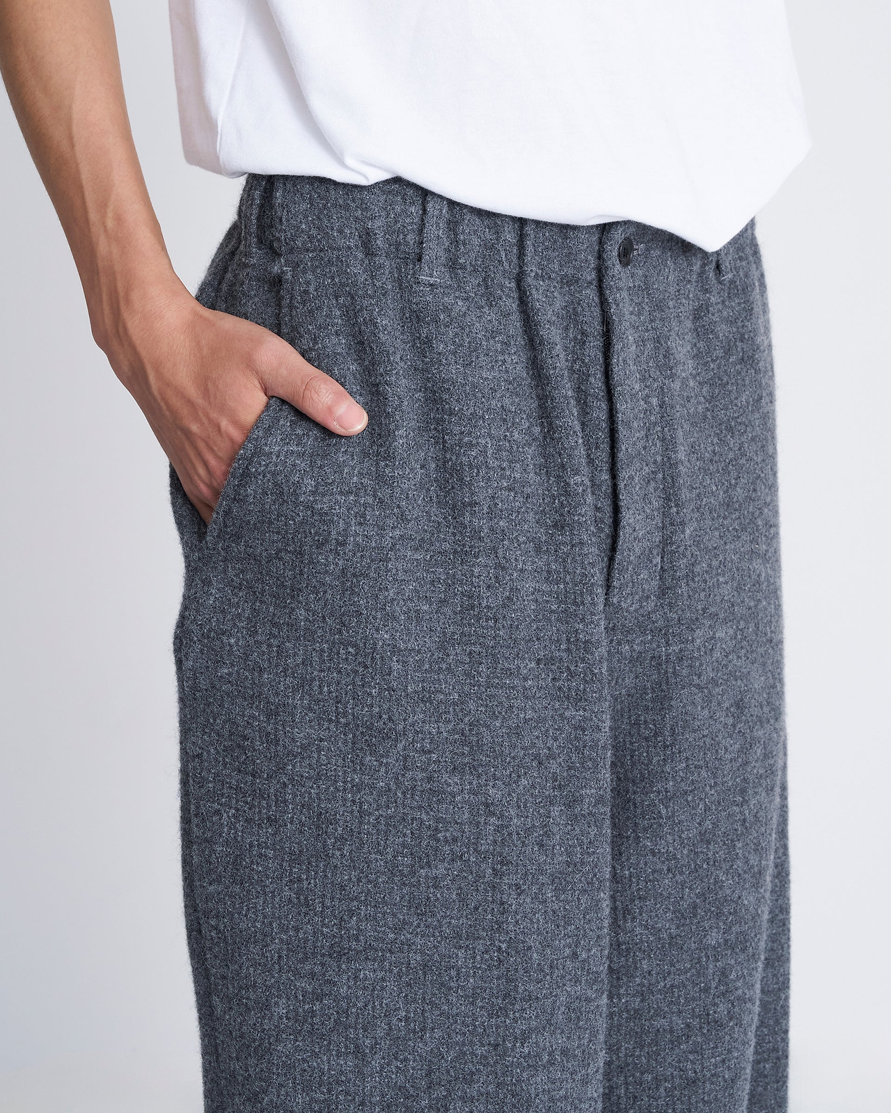 【25AW】ドレーピングトラックパンツ