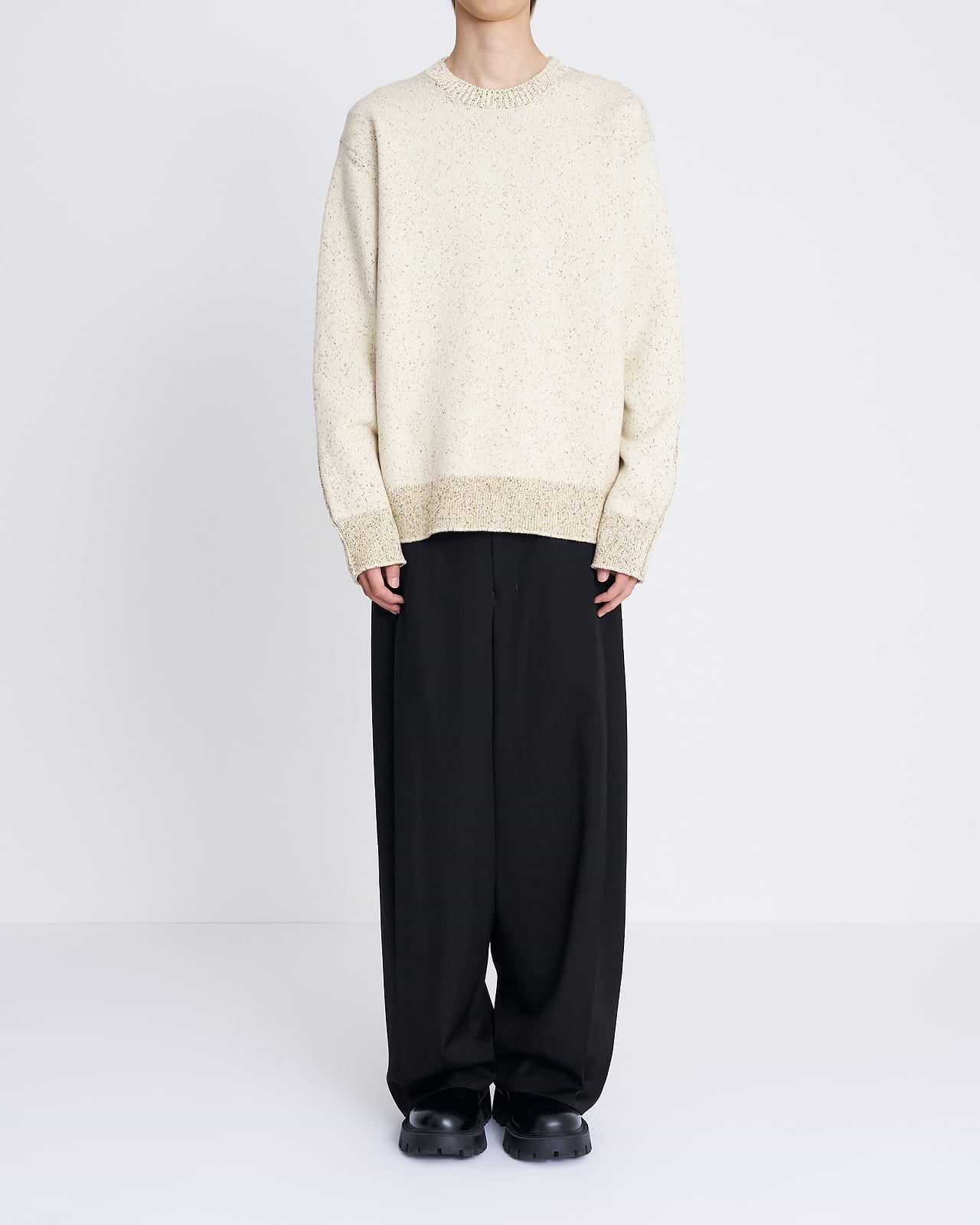 着用サイズ46/身長175cm