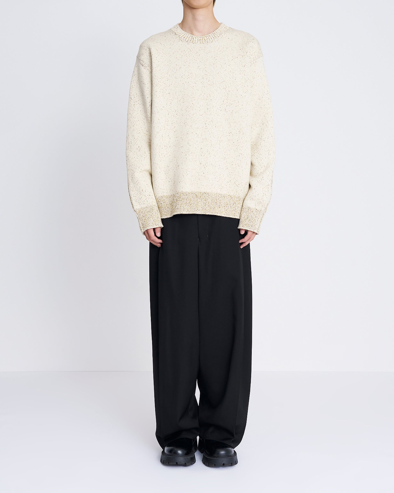 着用サイズ46／身長175cm