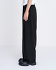 【25AW】ドレーピングクロッチボックスプリーツトラウザーズ