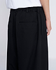 【25AW】ドレーピングクロッチボックスプリーツトラウザーズ