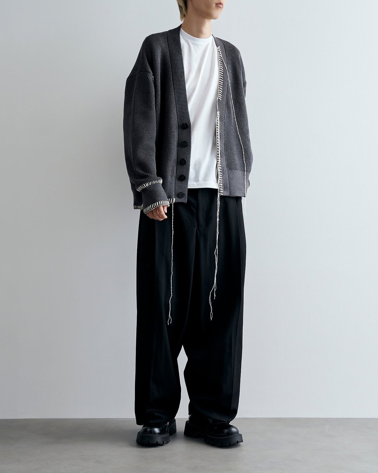 着用サイズ2／身長175cm（スタッフスナップ）