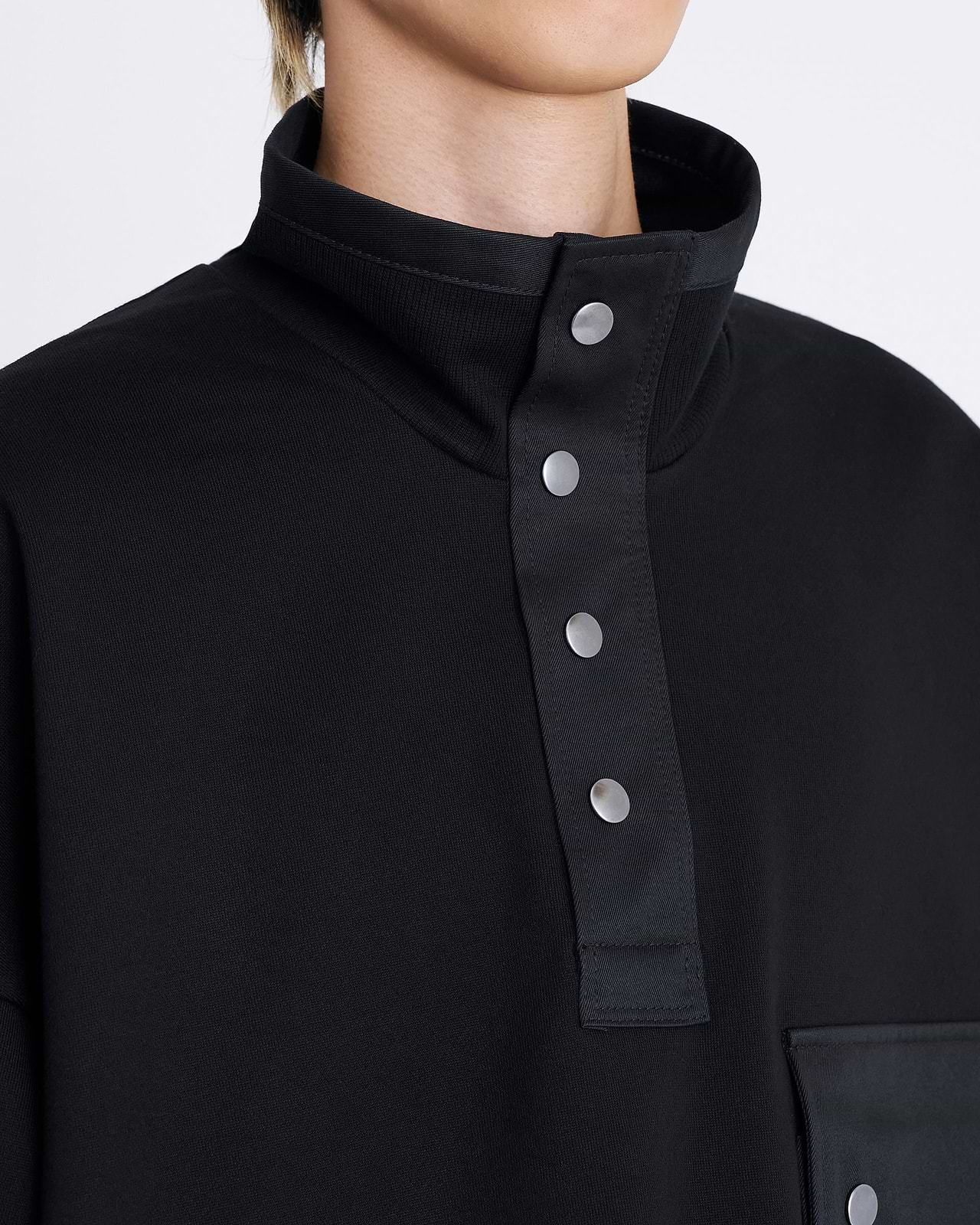 【25AW】ドローコードスタンドカラープルオーバー