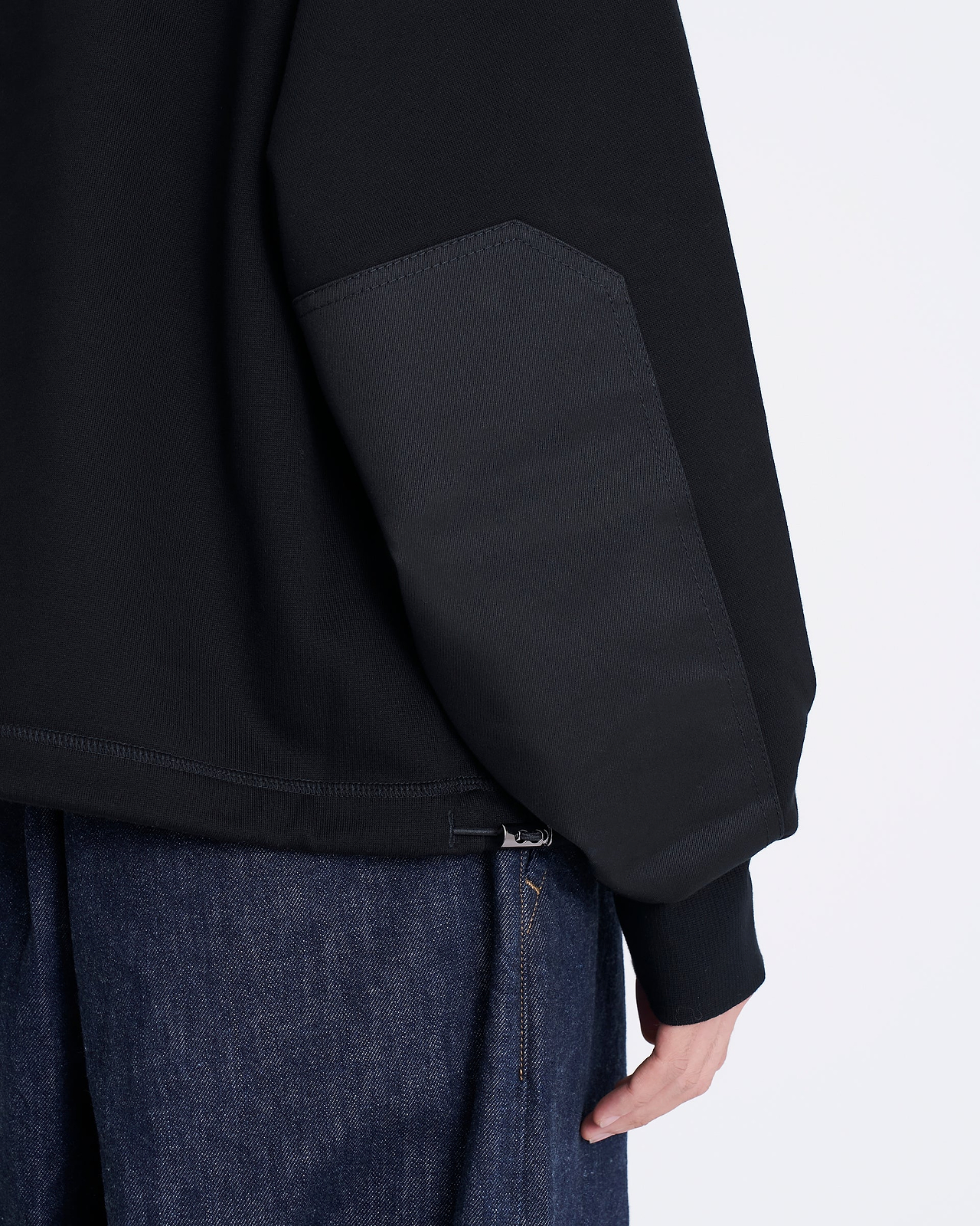 【25AW】ドローコードスタンドカラープルオーバー