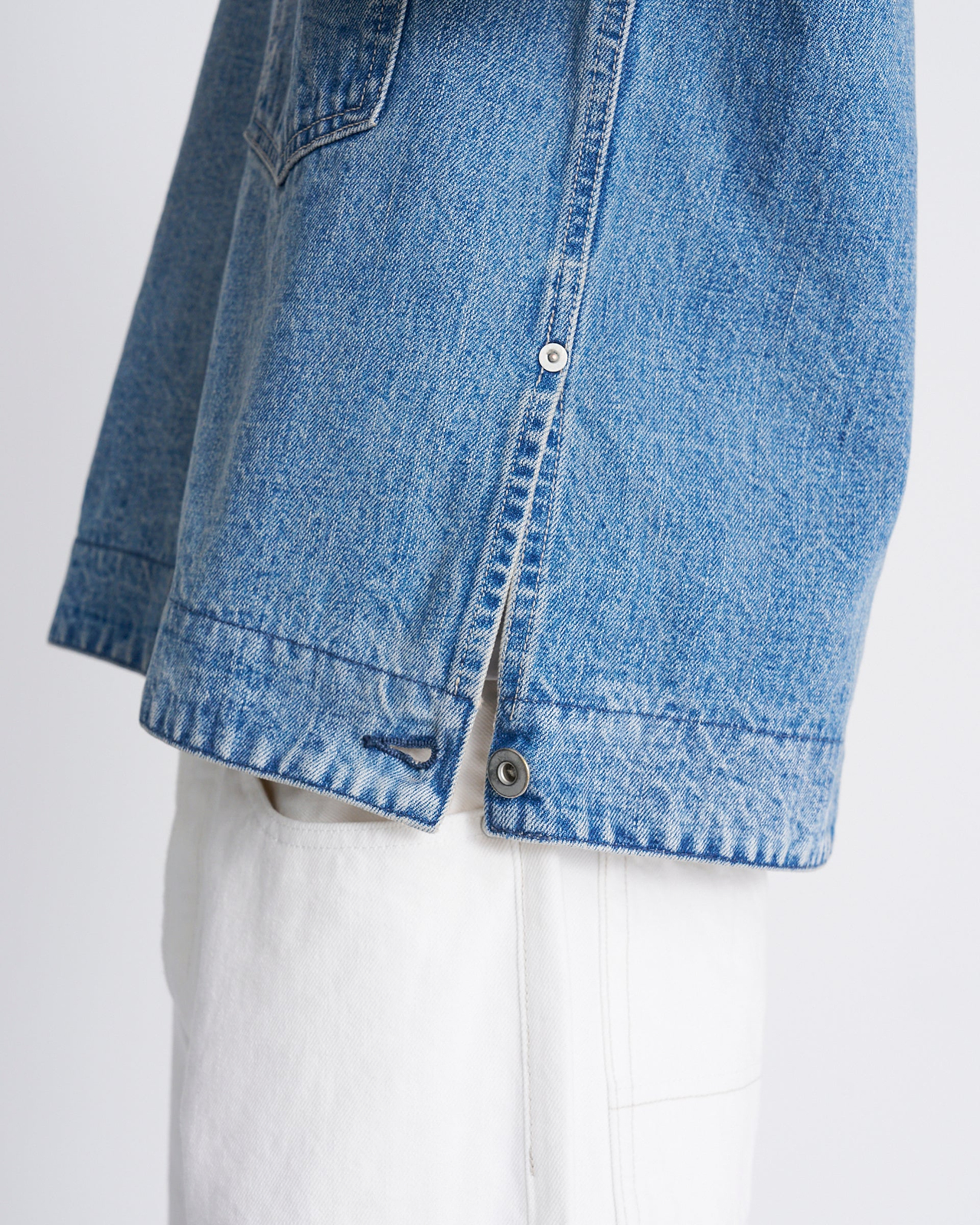 【25AW】デニムプルオーバーシャツ
