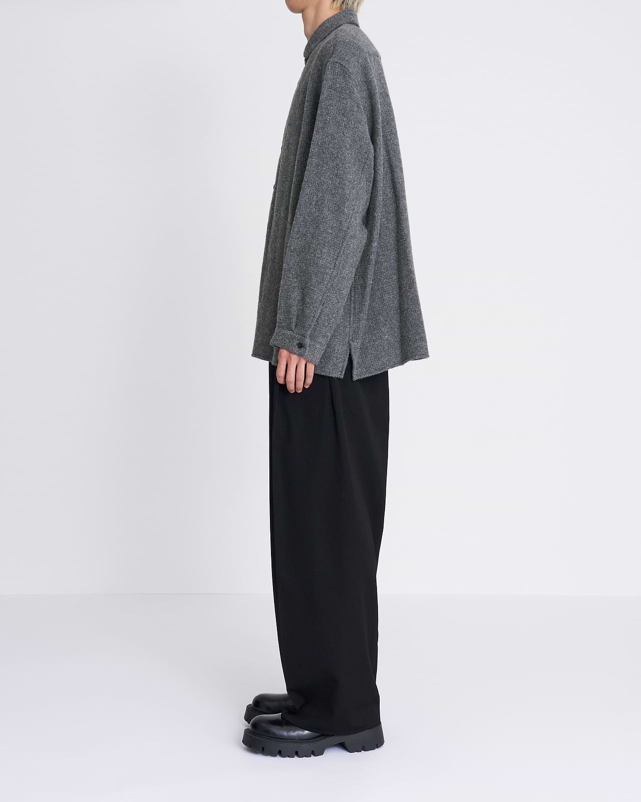 【25AW】オーバーサイズシャツラウンドカラー