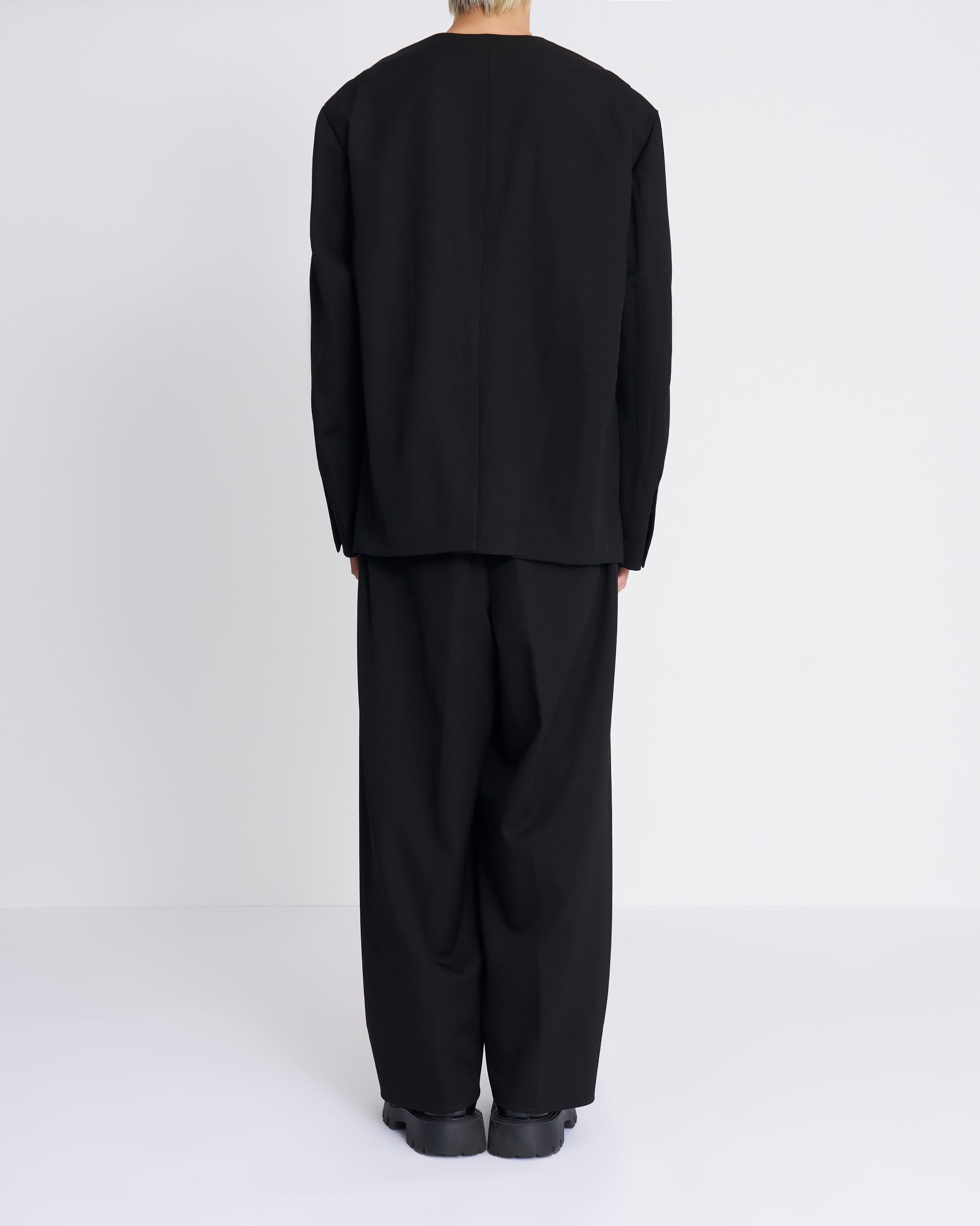 ノーカラージャケット　ブラック ICB L ロービングツイード ノーカラージャケット （ブラック系