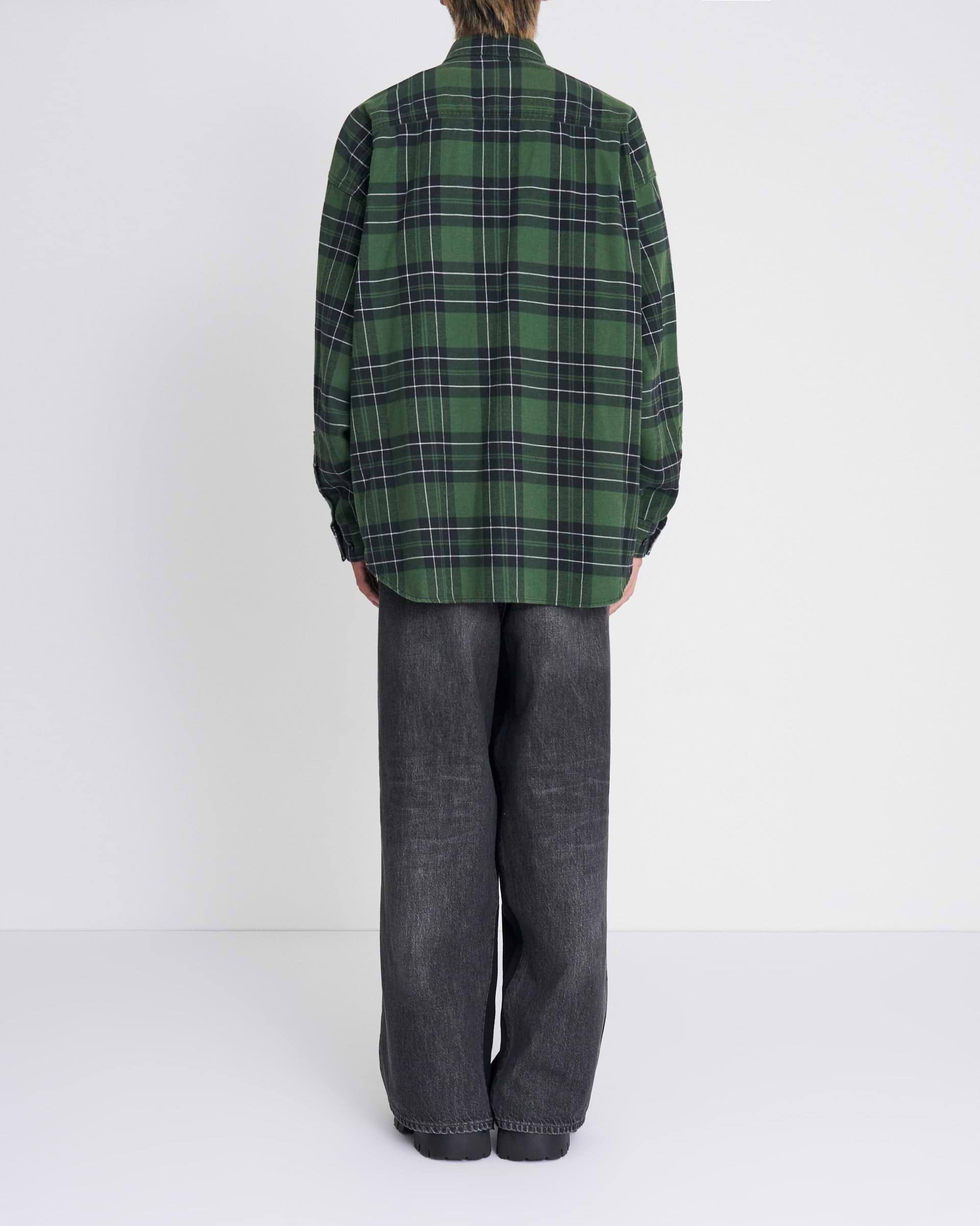 アンスクリアのusedネルシャツ INSCRIRE】フランネルルーズフィットショートパンツ グリーン | 日本製