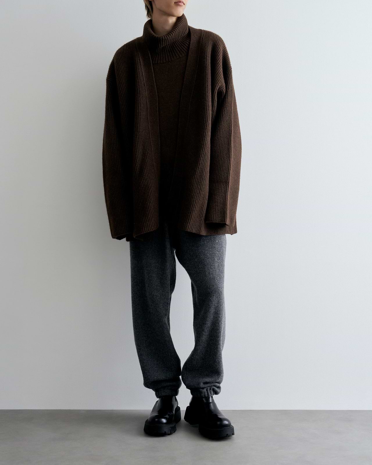 着用サイズ4/身長175cm(スタッフスナップ)