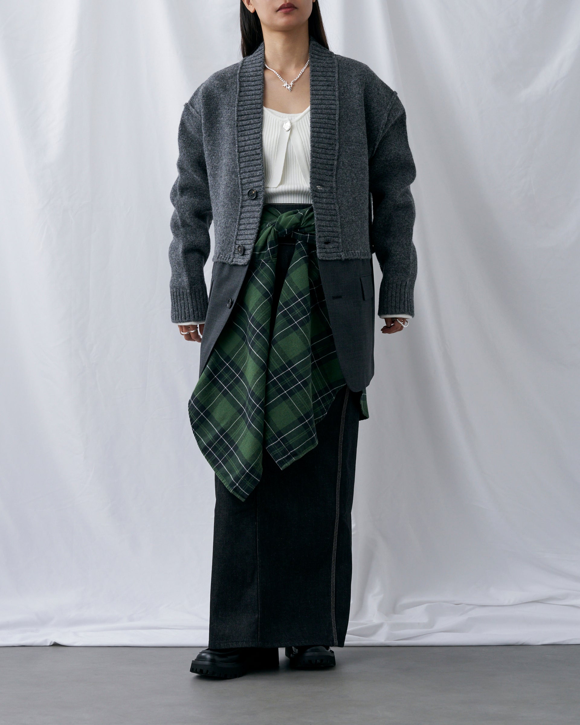 beautiful people】セルビッチデニムタイトスカート ブラック | 日本製