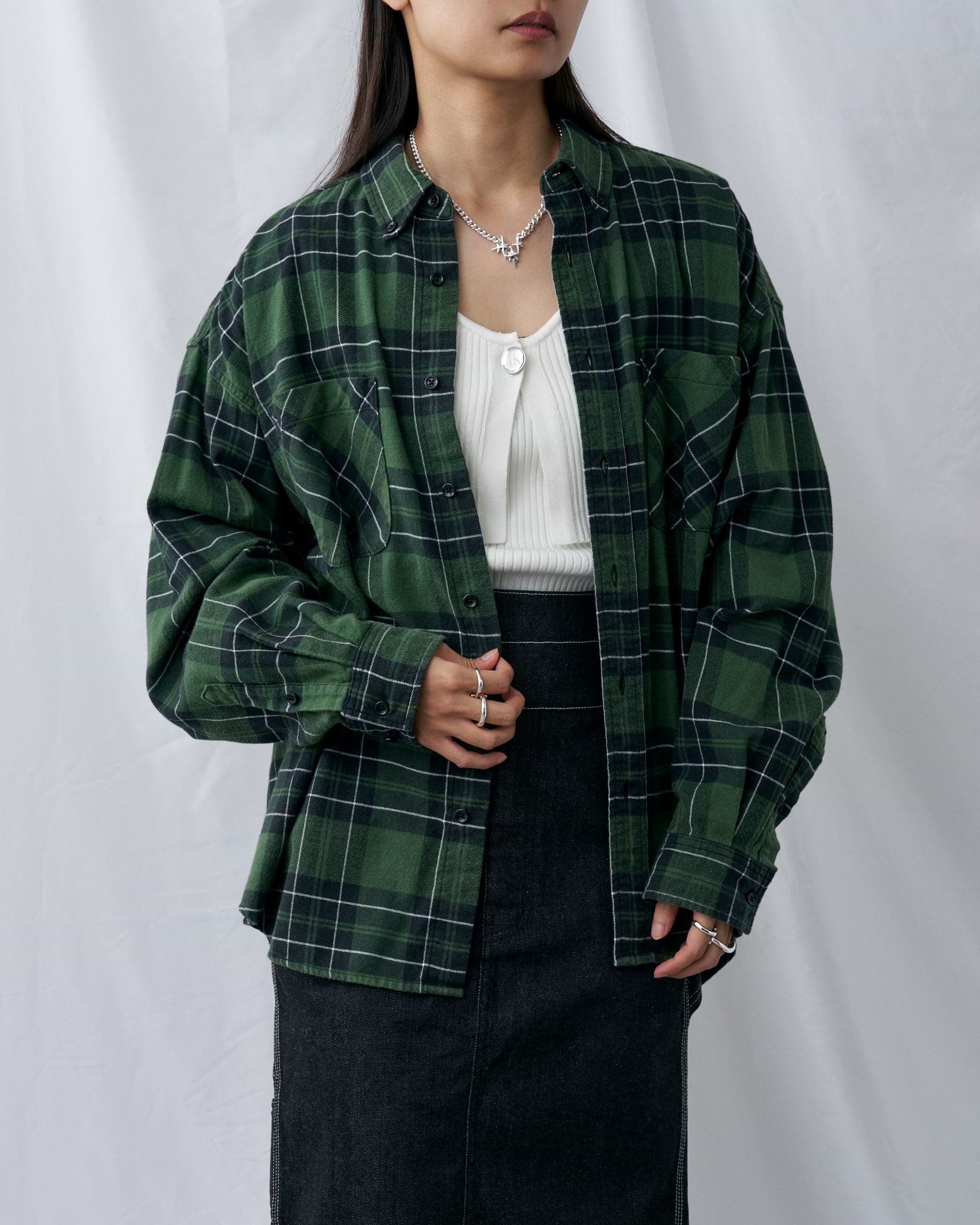 INSCRIRE】フランネルルーズフィットショートパンツ グリーン | 日本製