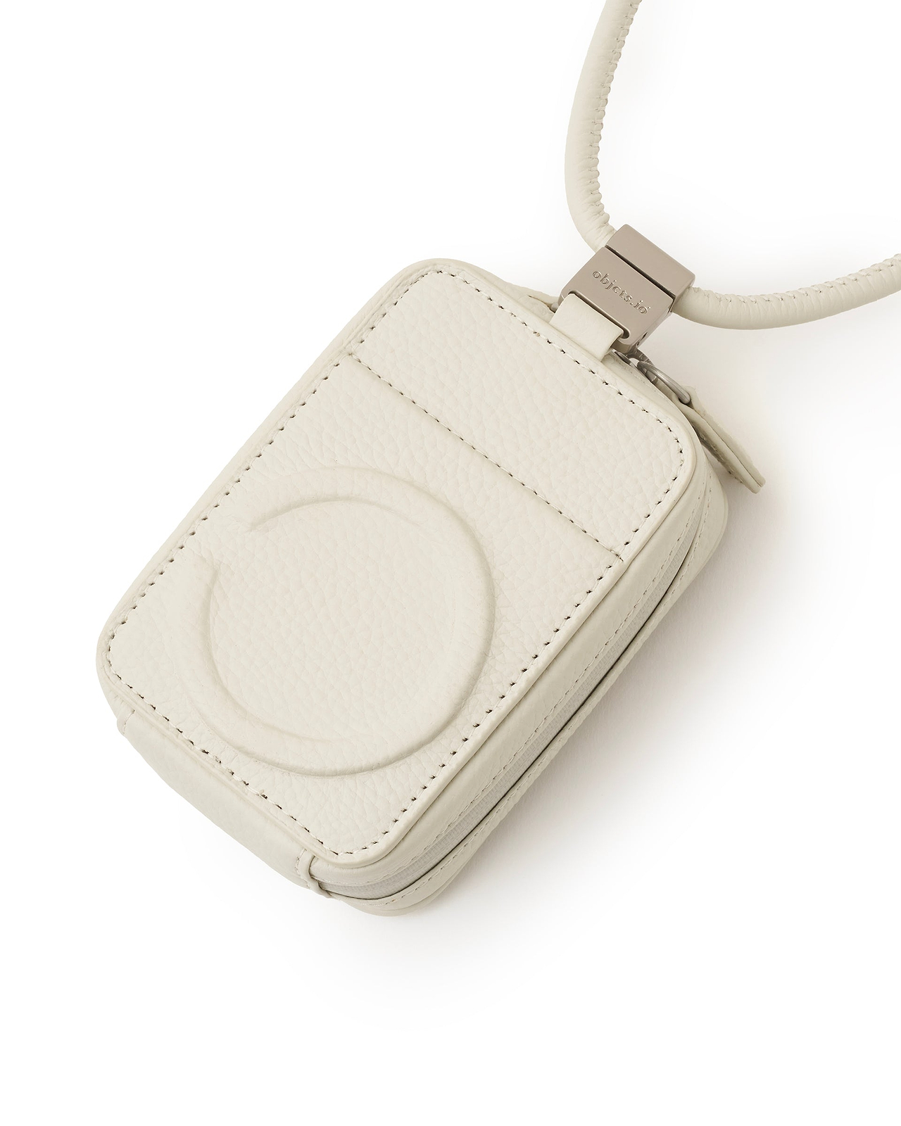 デタッチャブルストラップ付レザーマイクロバッグ