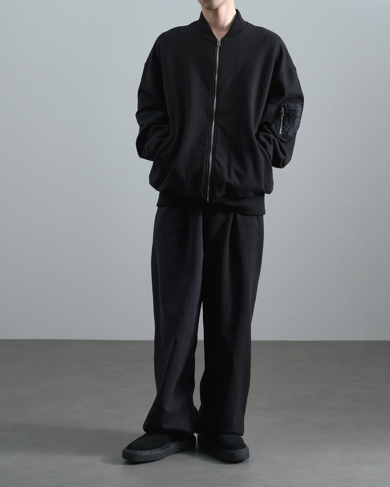 着用サイズ48／身長175cm