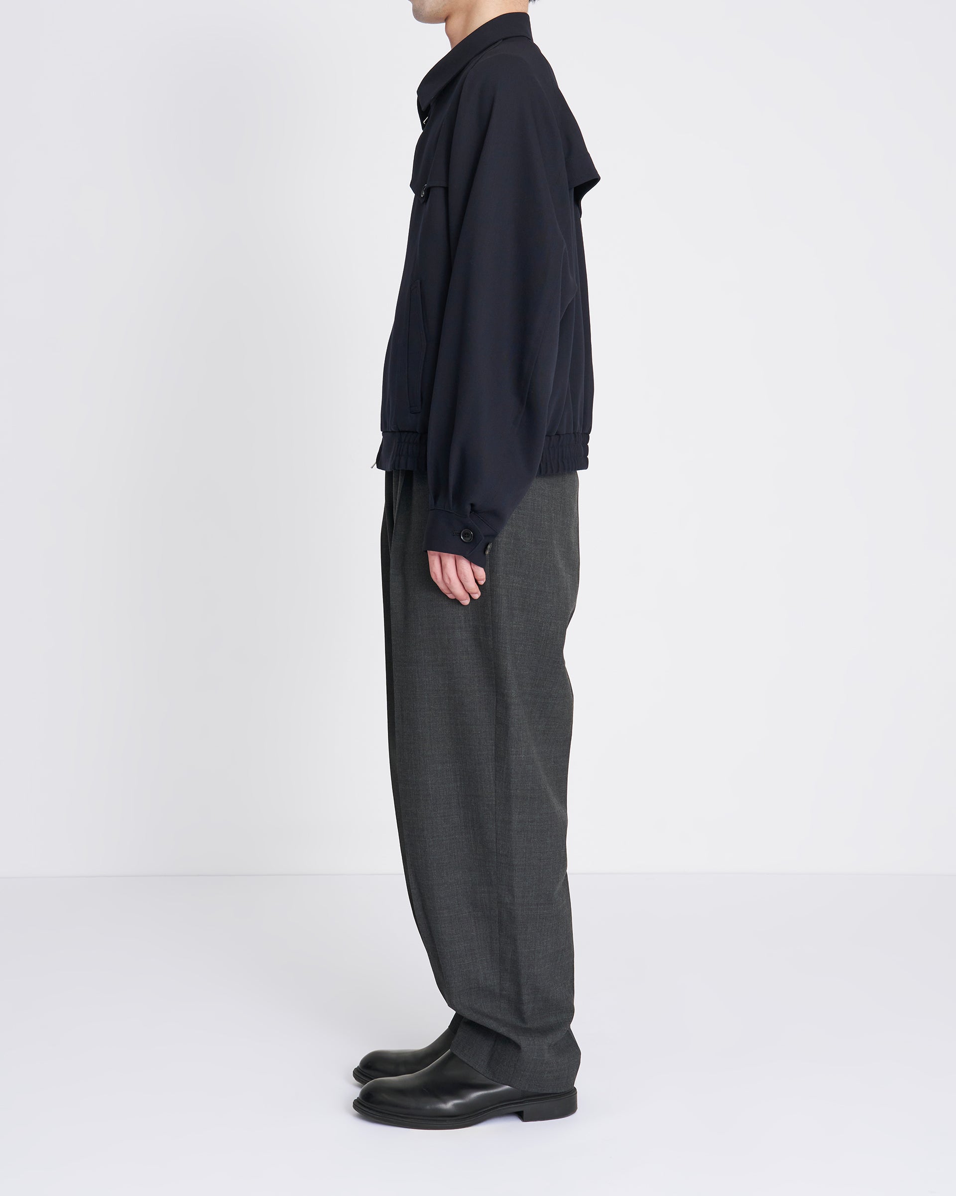 ★現在販売中新品★SYSORUS★レースジップブルゾン★ anana★ anana（アナナ） シアー ブルゾン a79-007 3D刺繍 レース 7分袖