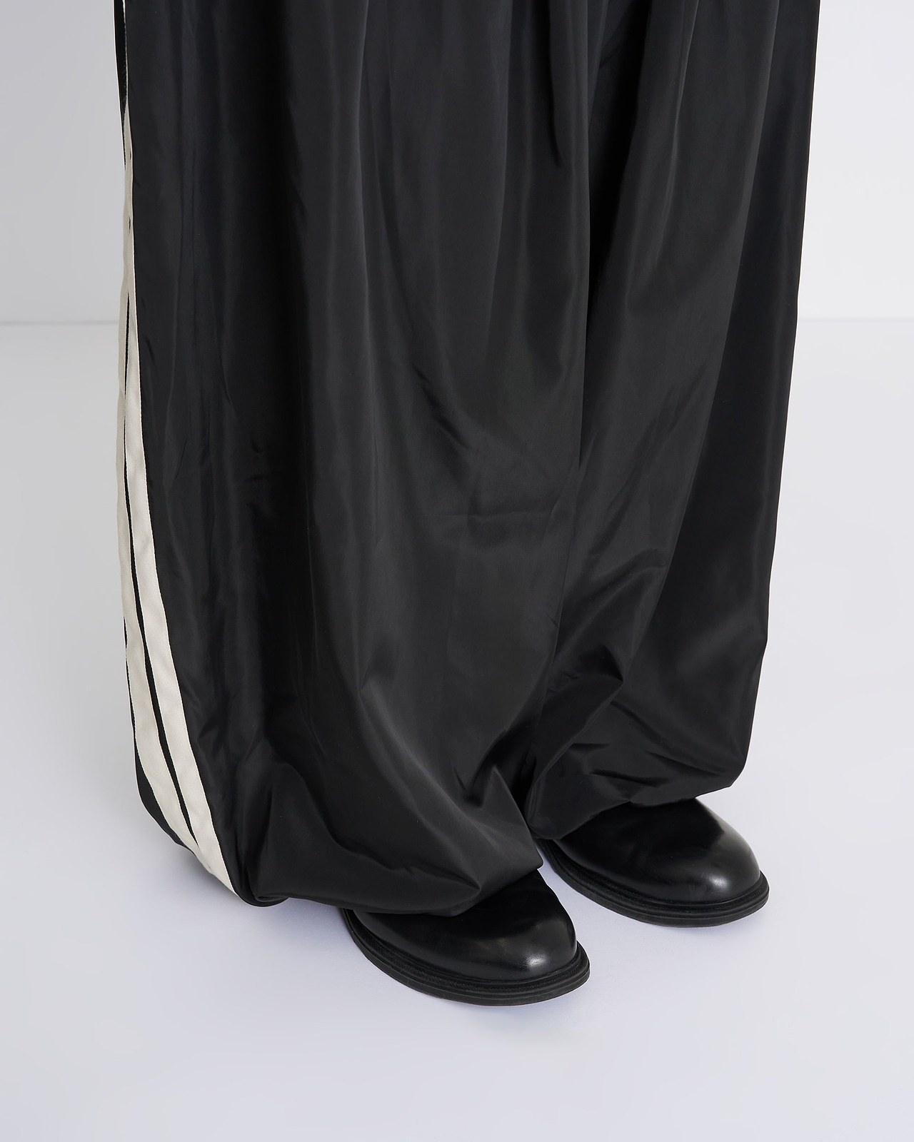 【26SS】サイドラインバルーンパンツ