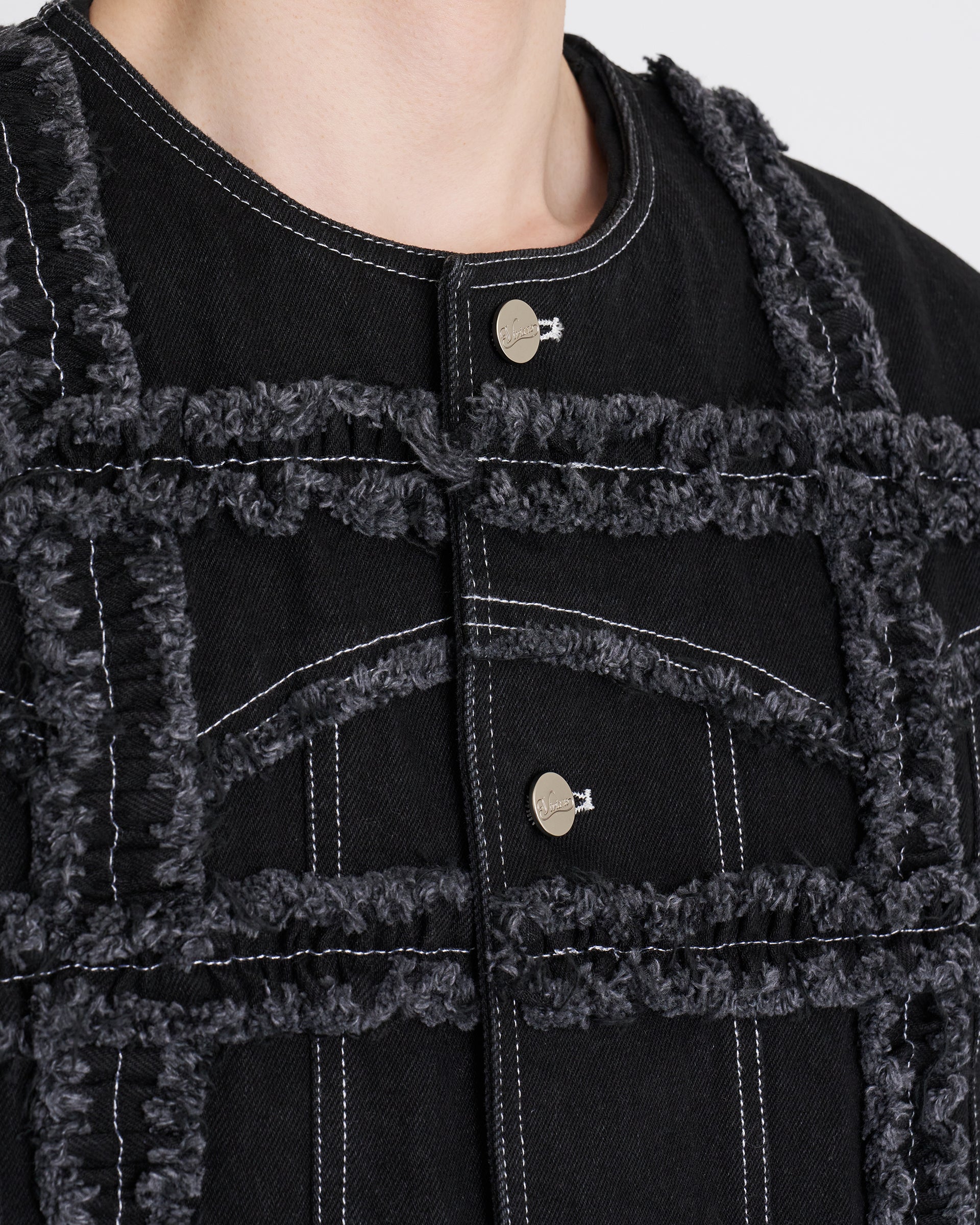 VIVIANO】ラッフルデニムジャケット | ブラック チェック | 刺繍 VIVIANO】ラッフルデニムジャケット | ブラック チェック | 刺繍