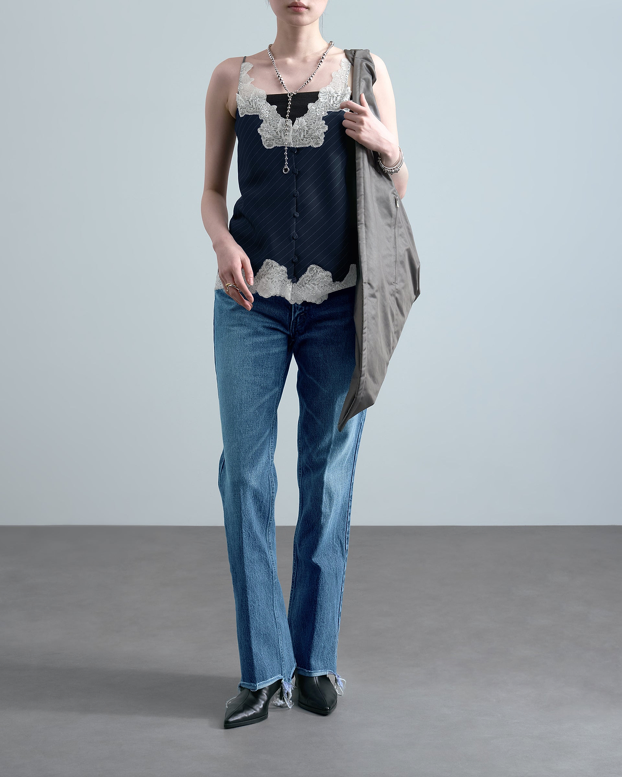 着用サイズ30／身長169cm（スタッフスナップ）