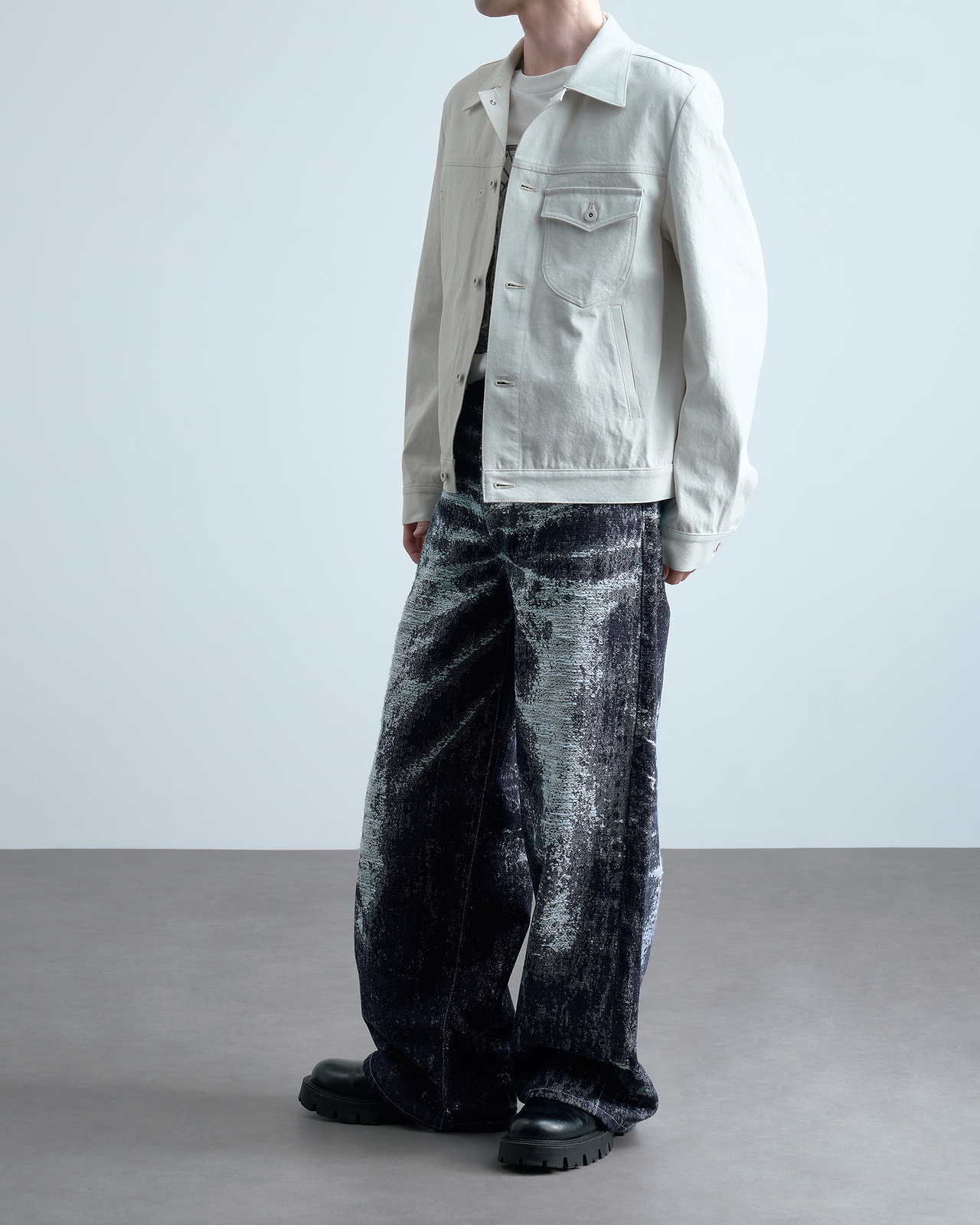 着用サイズ3／身長177cm（スタッフスナップ）