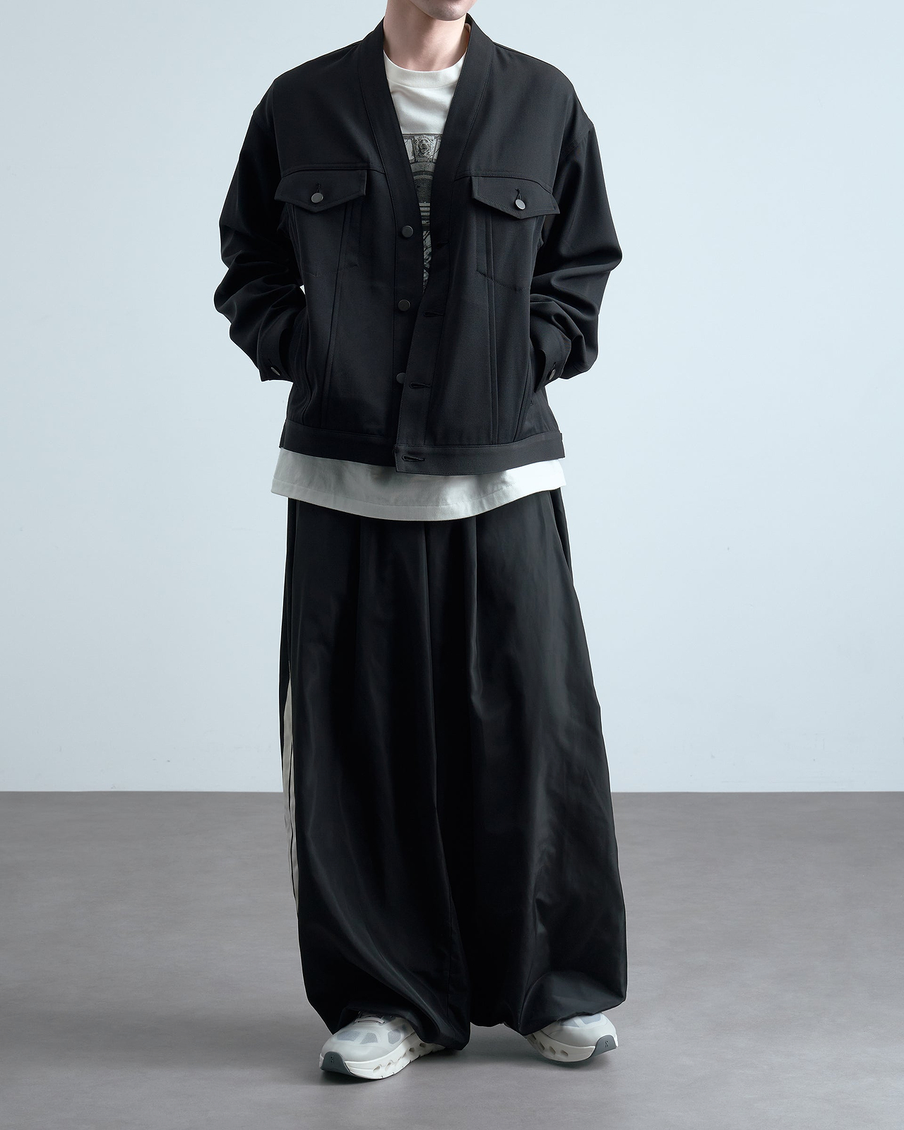 着用サイズFREE／身長177cm（スタッフスナップ）