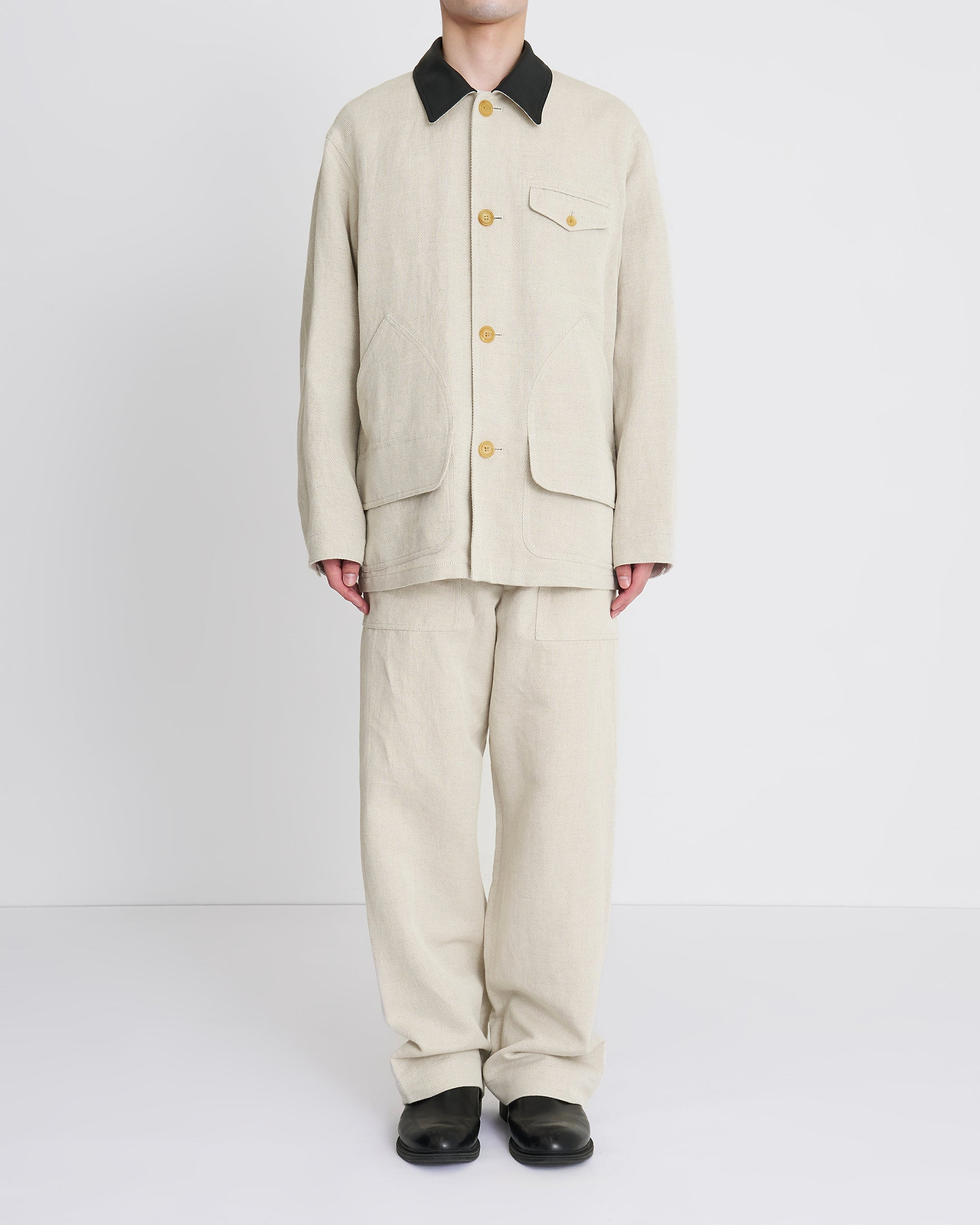 着用サイズM／身長177cm