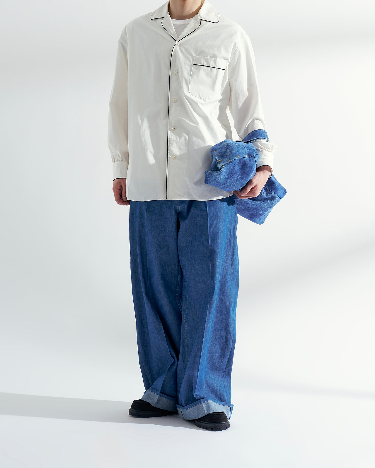 着用サイズFREE／身長177cm（スタッフスナップ）