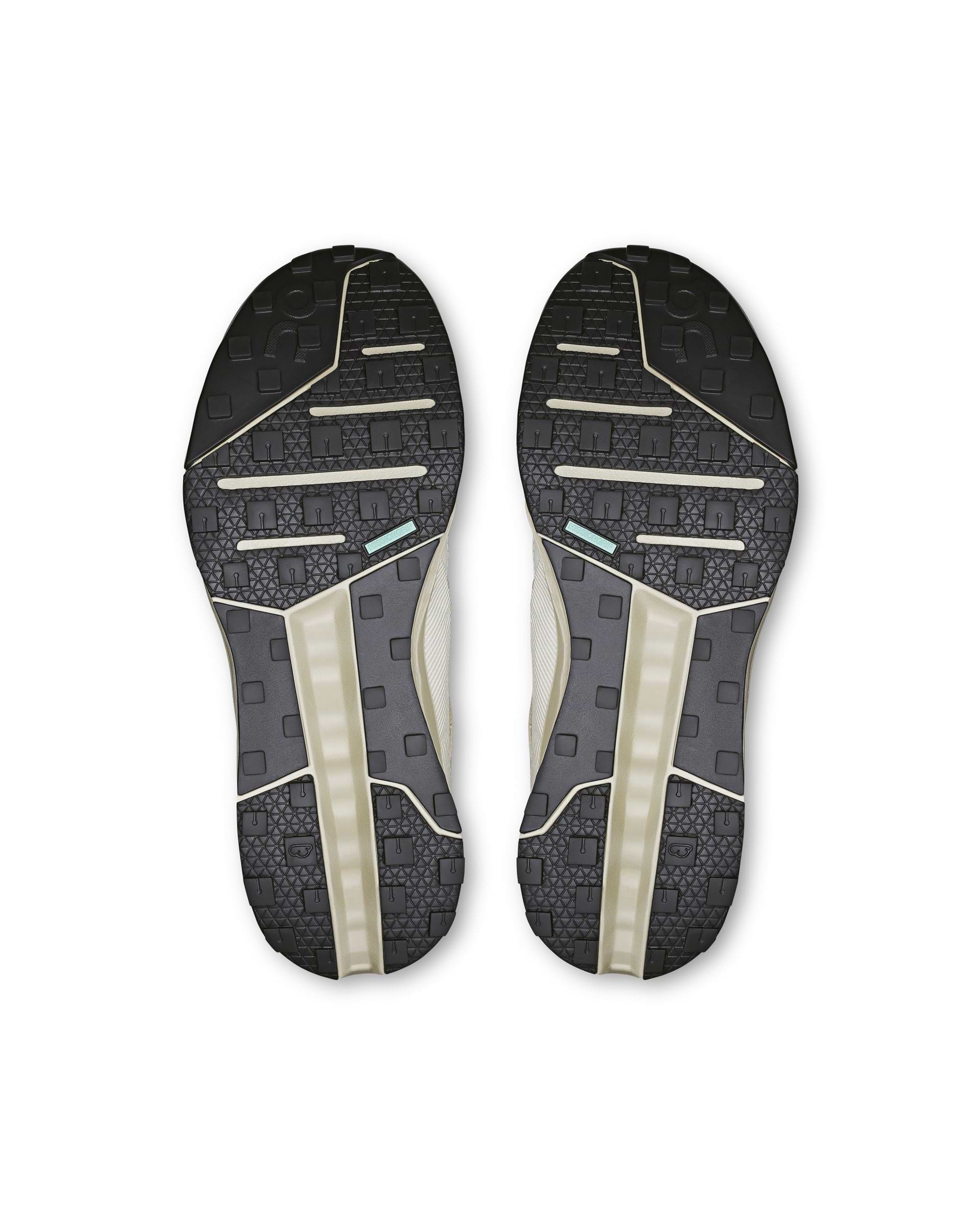 On】クラウドゾーンホワイズン（メンズ）| Size25-28 ホワイト